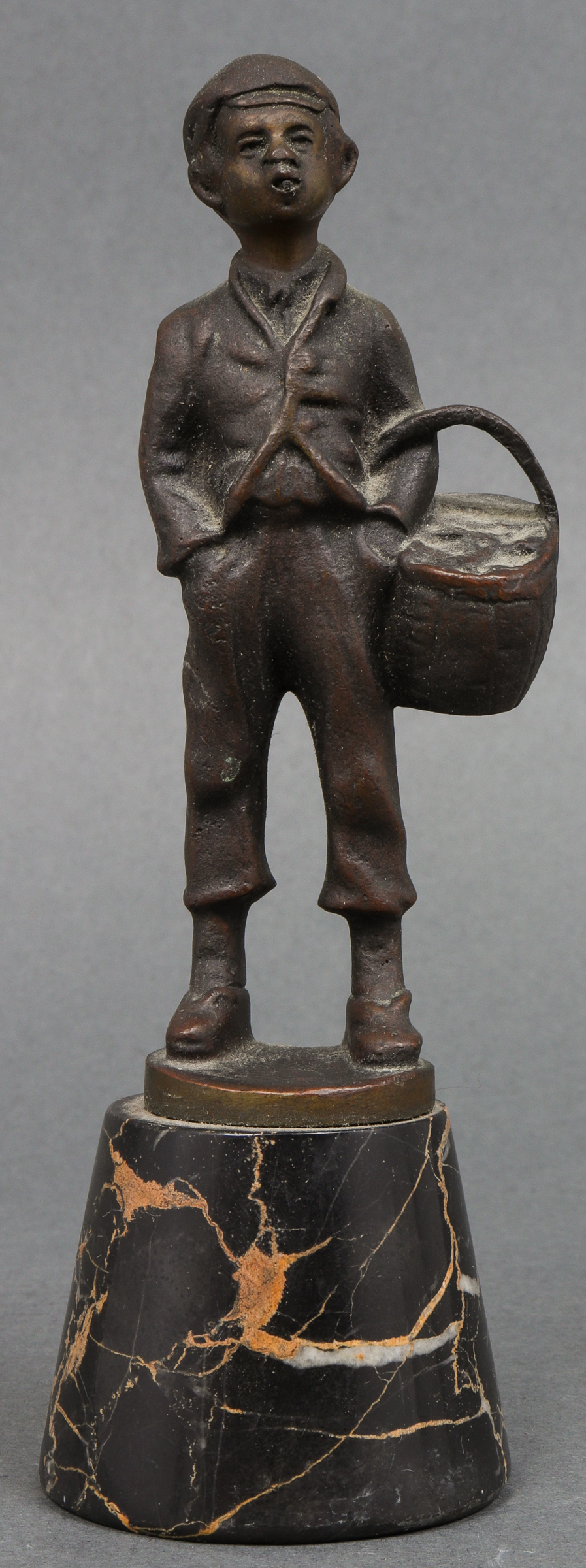 DIMINUTIVE BRONZE BOY SCULPTURE 3c44a8