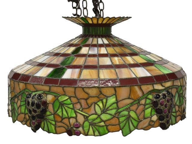 STAINED & LEADED GLASS GRAPEVINE