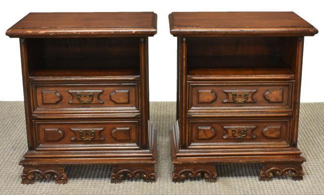  2 ITALIAN WALNUT BEDSIDE CABINETS pair  3c22fa