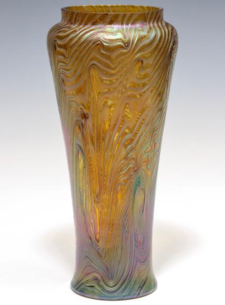 A CIRCA 1900 AUSTRIAN ART GLASS