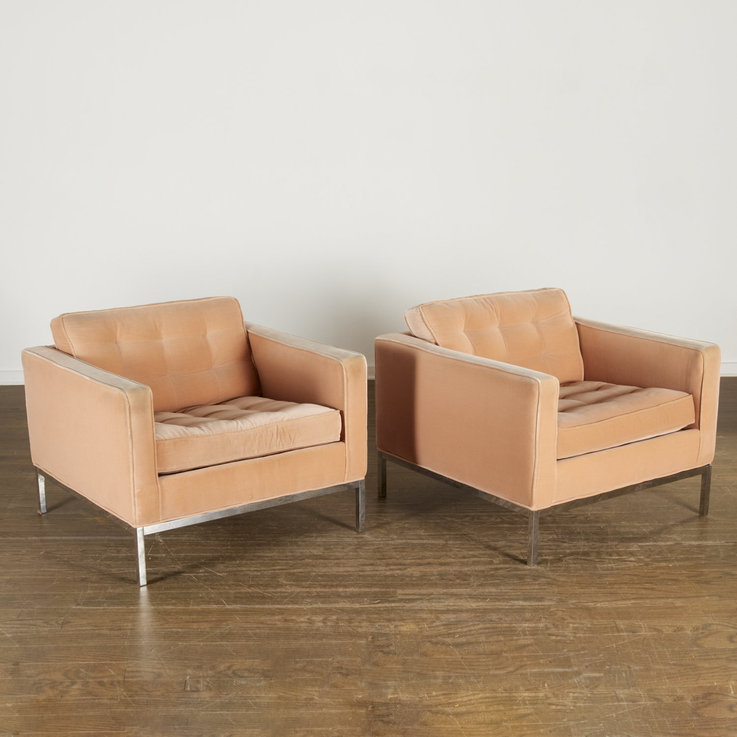 FLORENCE KNOLL PAIR LOUNGE ARMCHAIRS 3c24ea