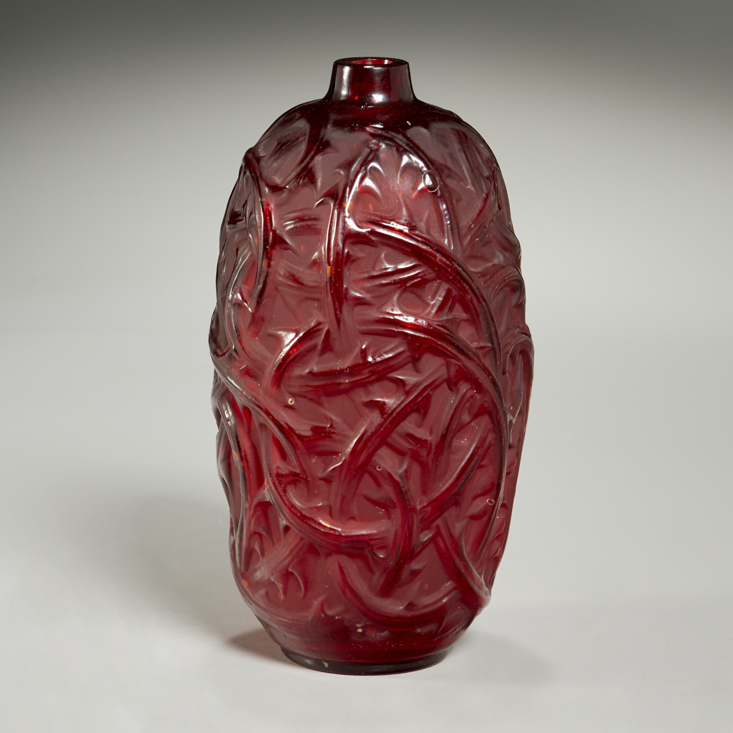 RENE LALIQUE FROSTED RED GLASS 3c254b