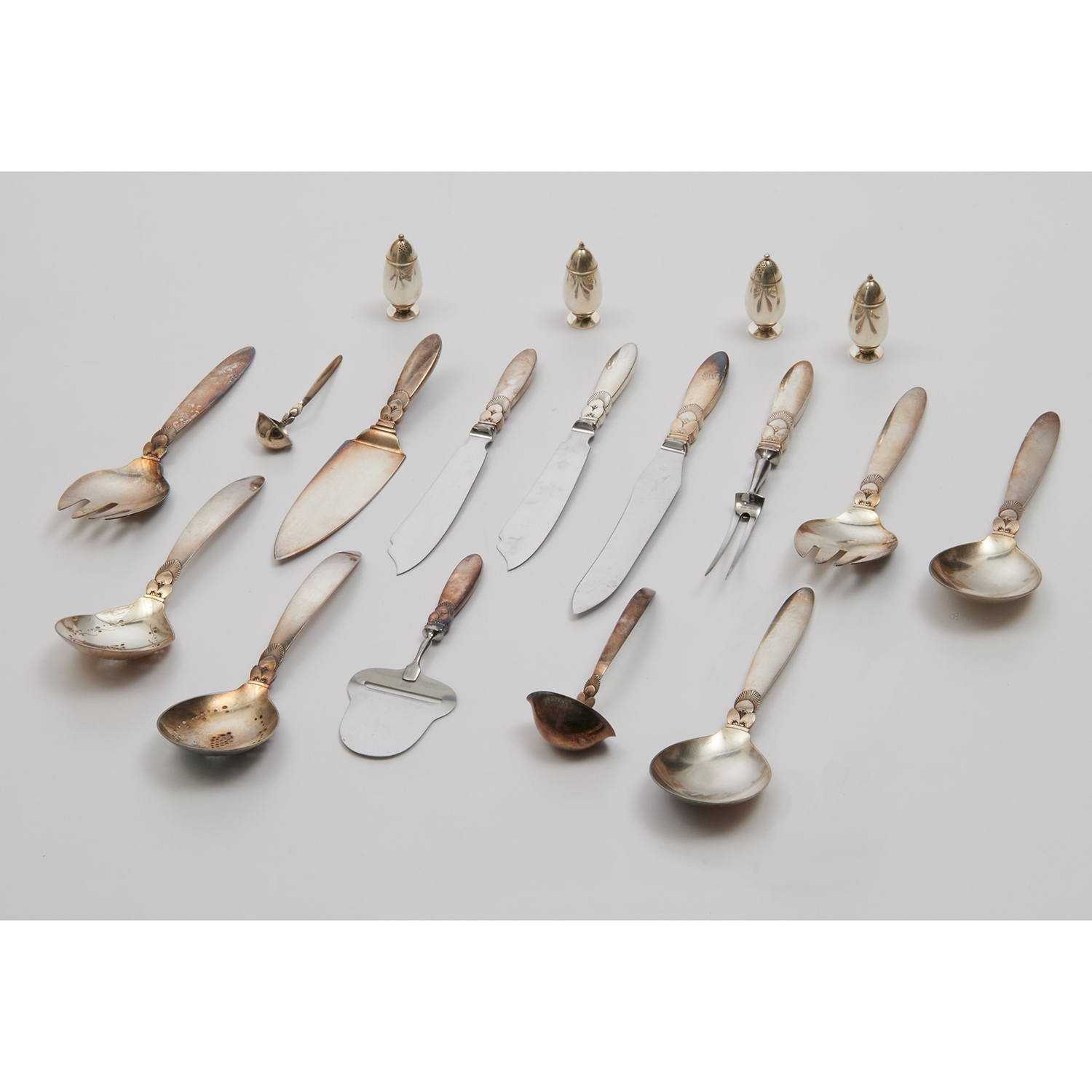 GEORG JENSEN 18 CACTUS SERVING 3c259d