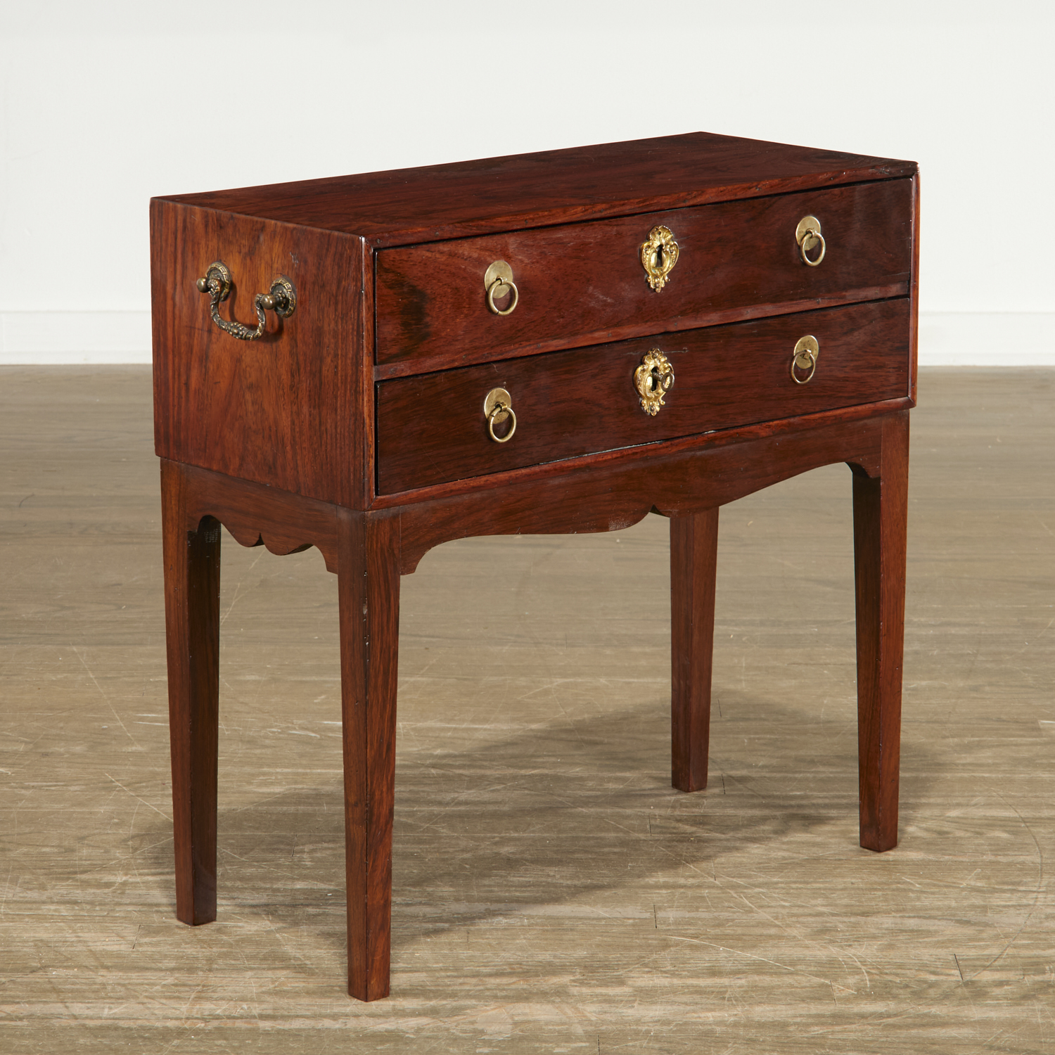 NICE PHILLIPS OF HITCHIN ROSEWOOD 3c2626