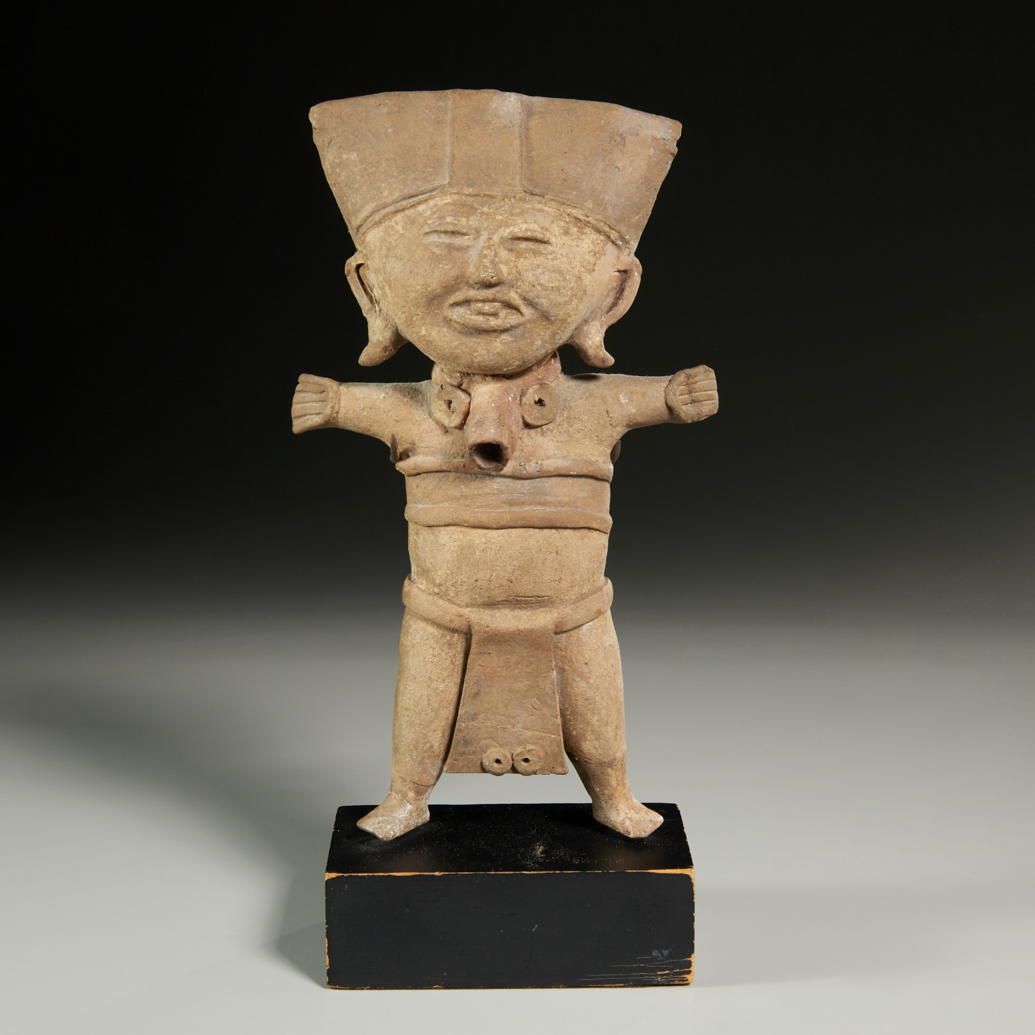 VERACRUZ STANDING TERRACOTTA FIGURE 3c2710