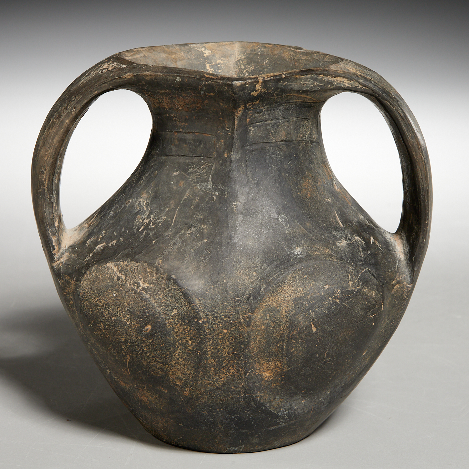 EARLY CHINESE GRAY EARTHENWARE