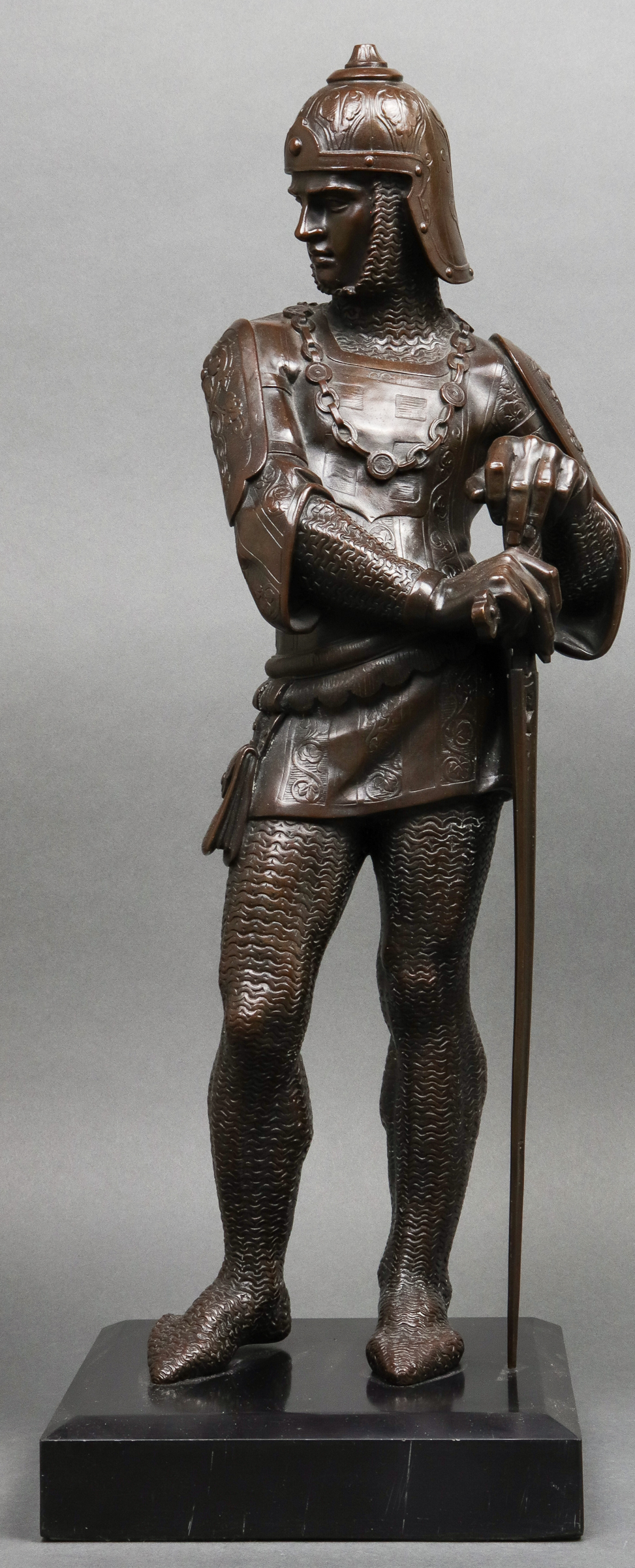 LARGE BRONZE MEDIEVAL KNIGHT SCULPTURE 3c282e