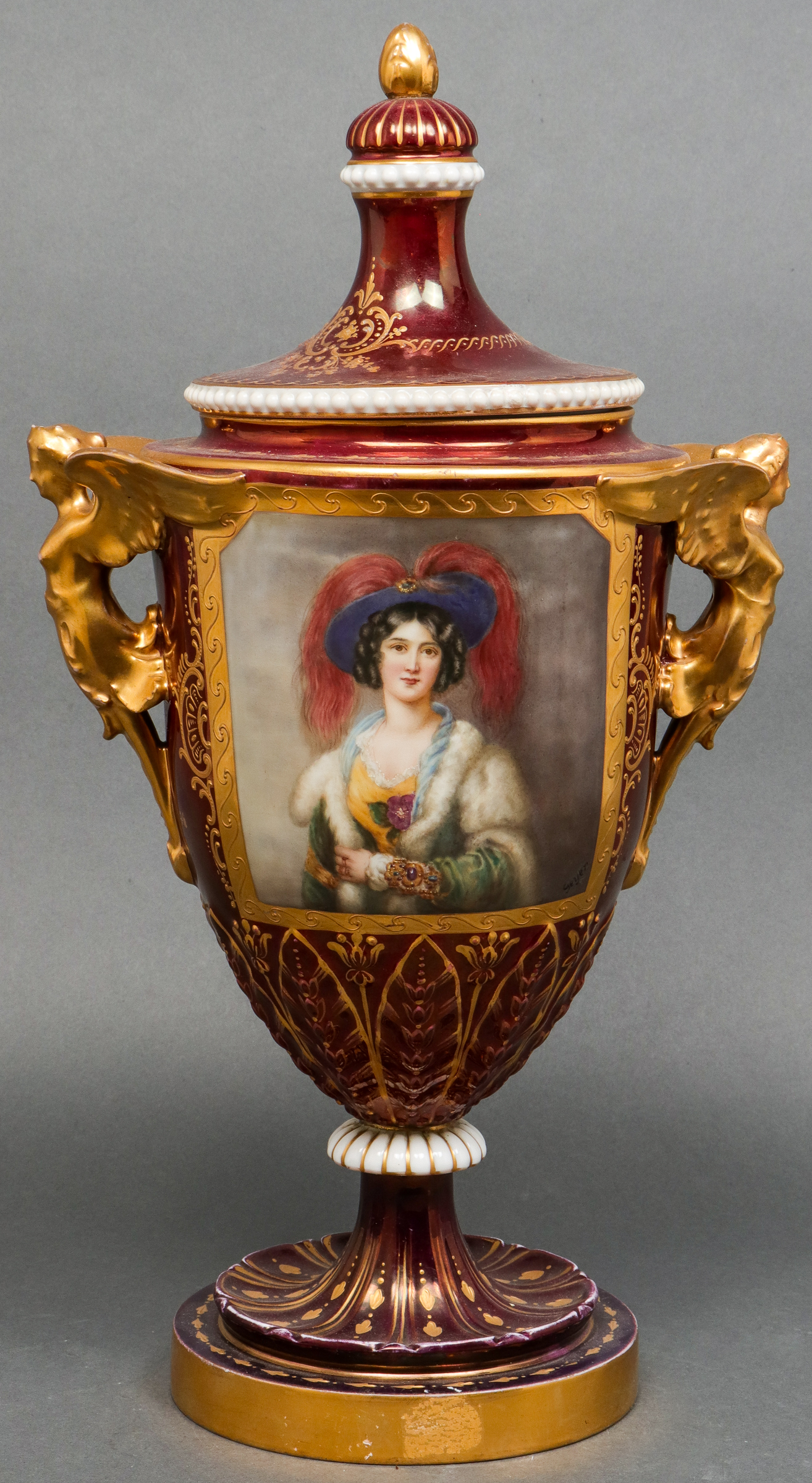 ROYAL VIENNA TYPE PORCELAIN COVERED 3c28f5