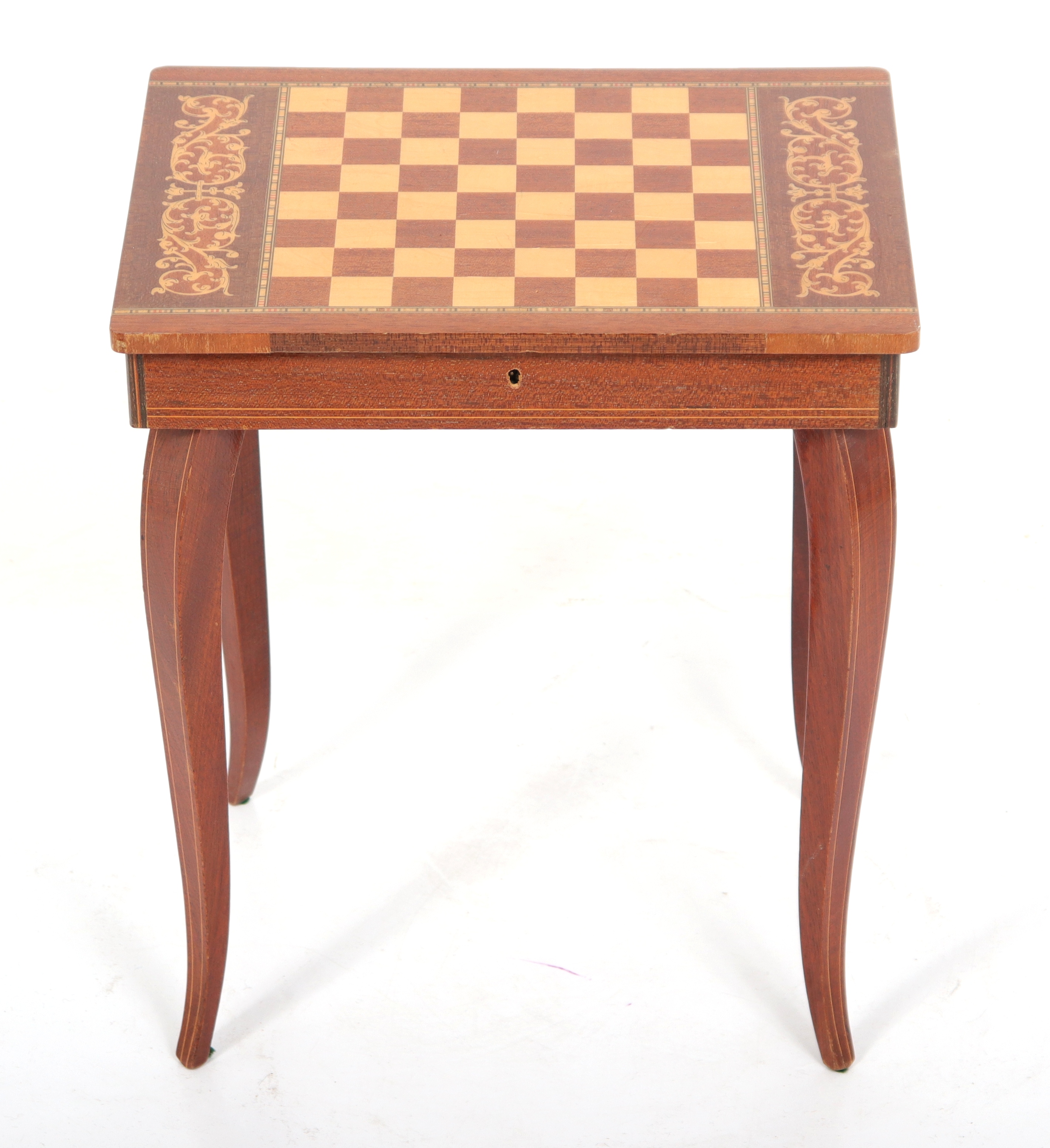 ITALIAN MARQUETRY HINGED LID GAMES