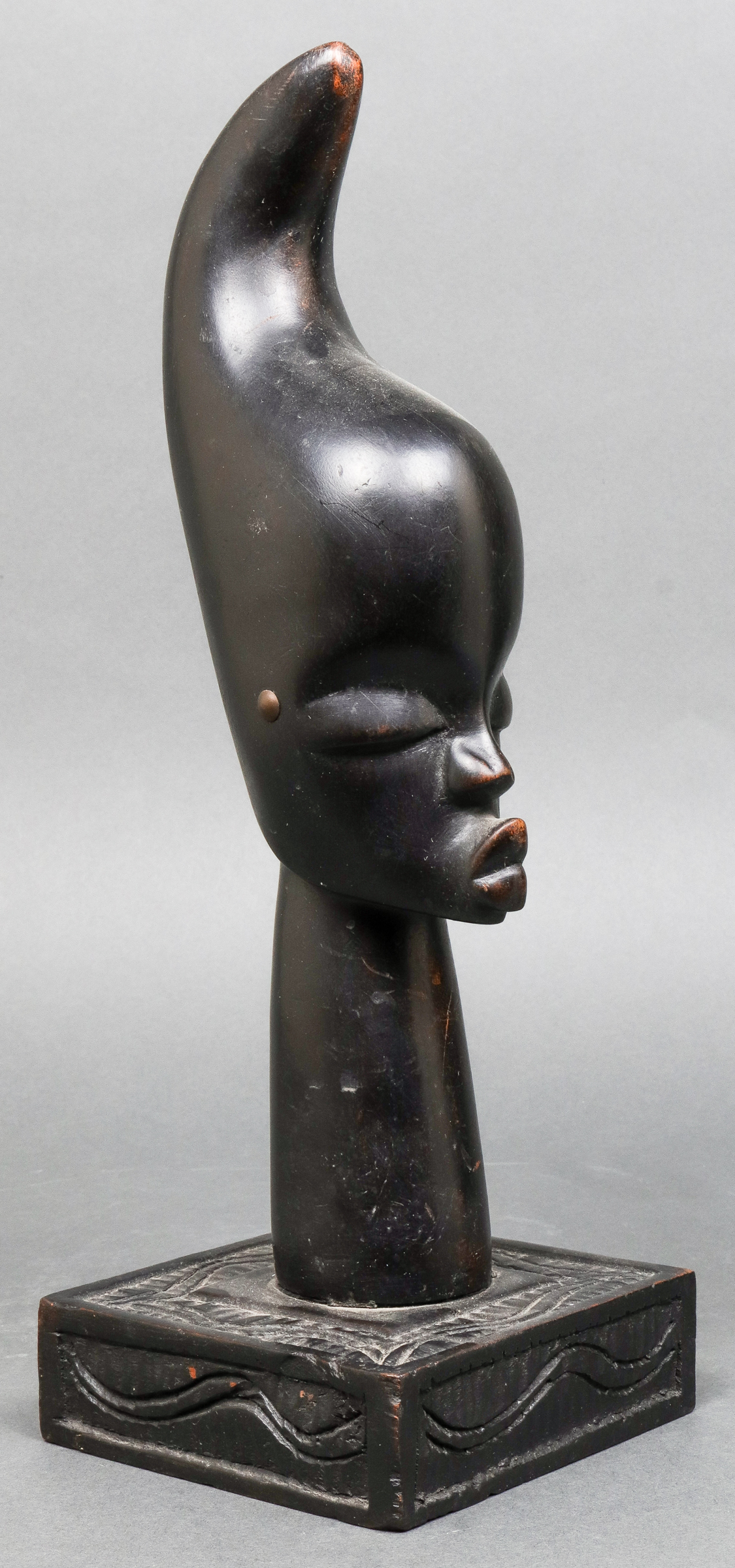 A MATINO AFRICAN CARVED WOOD FIGURAL 3c2abf