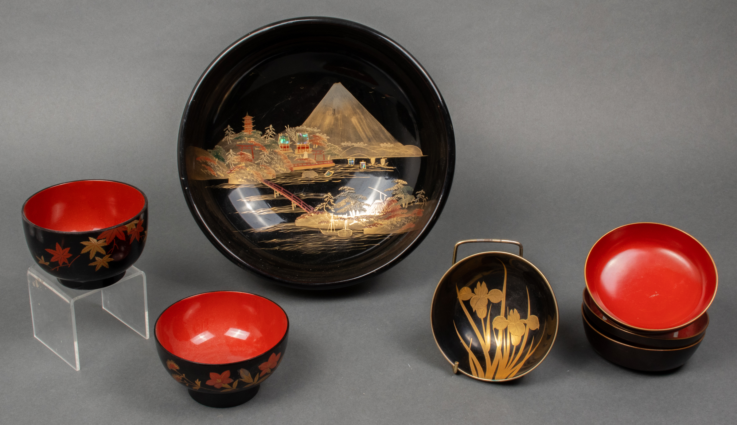 JAPANESE LACQUERED BOWLS GROUP 3c2ad9