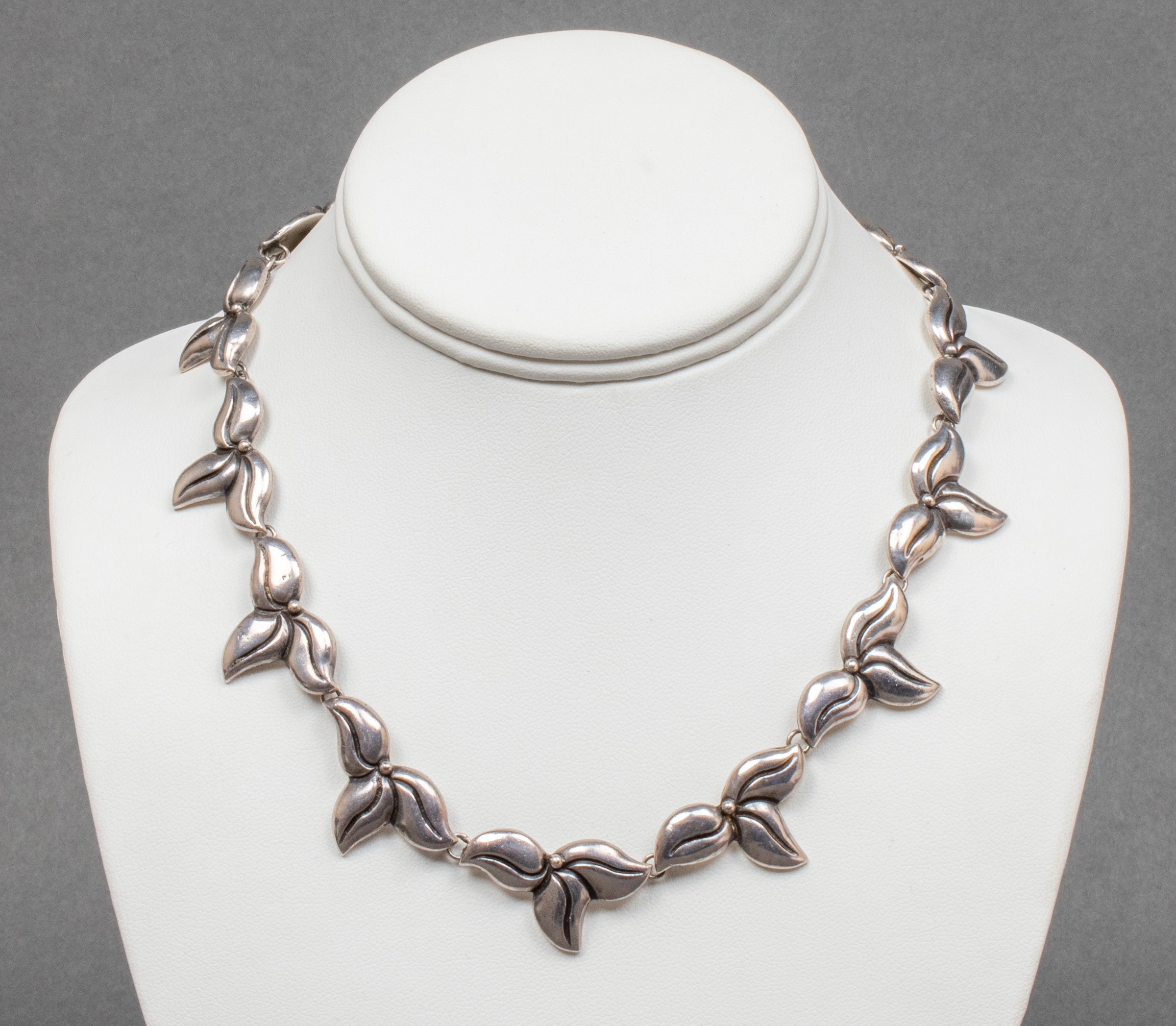 VINTAGE TRIBAL SILVER FLORAL MOTIF