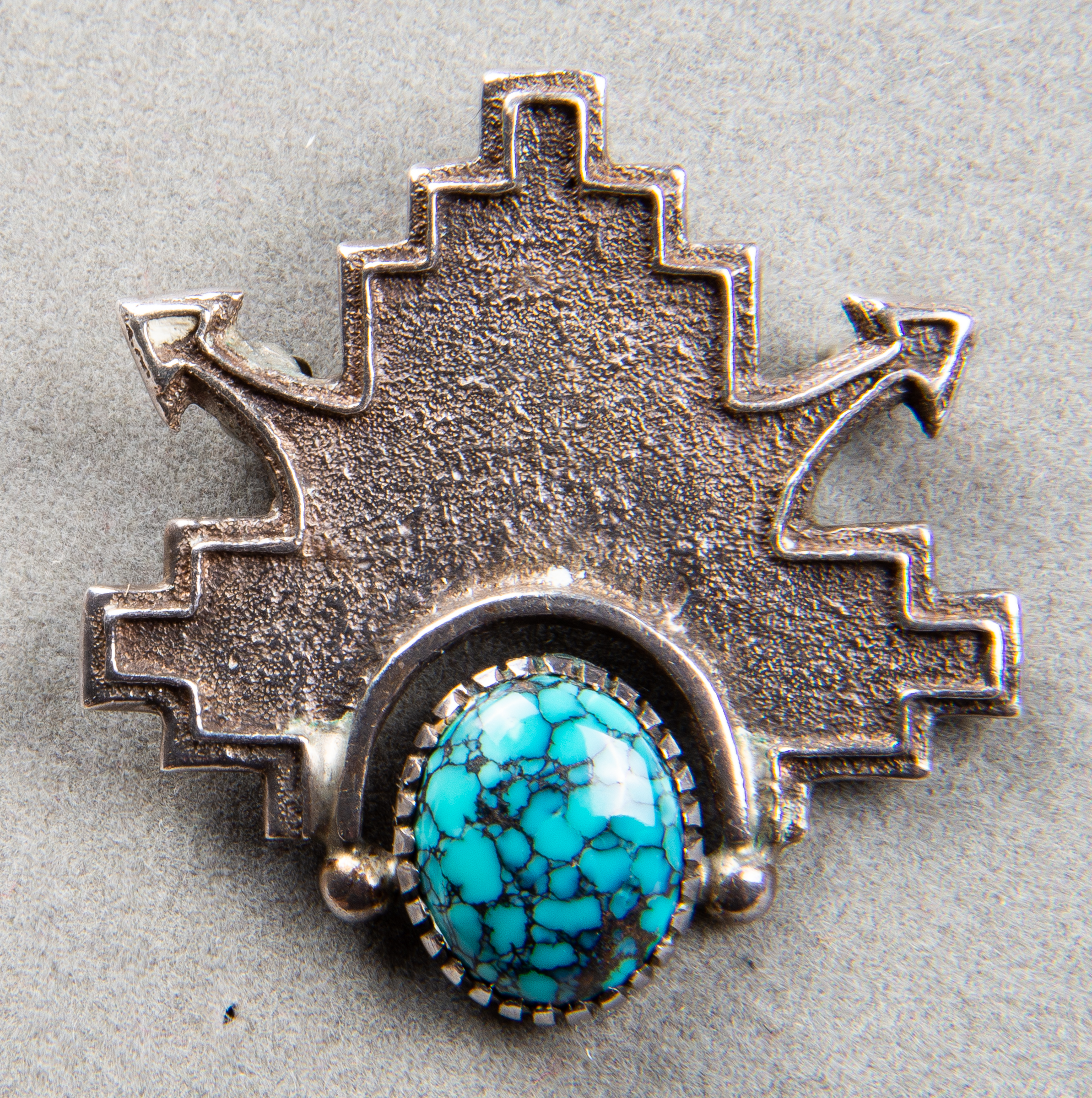 NAVAJO SILVER TURQUOISE BROOCH