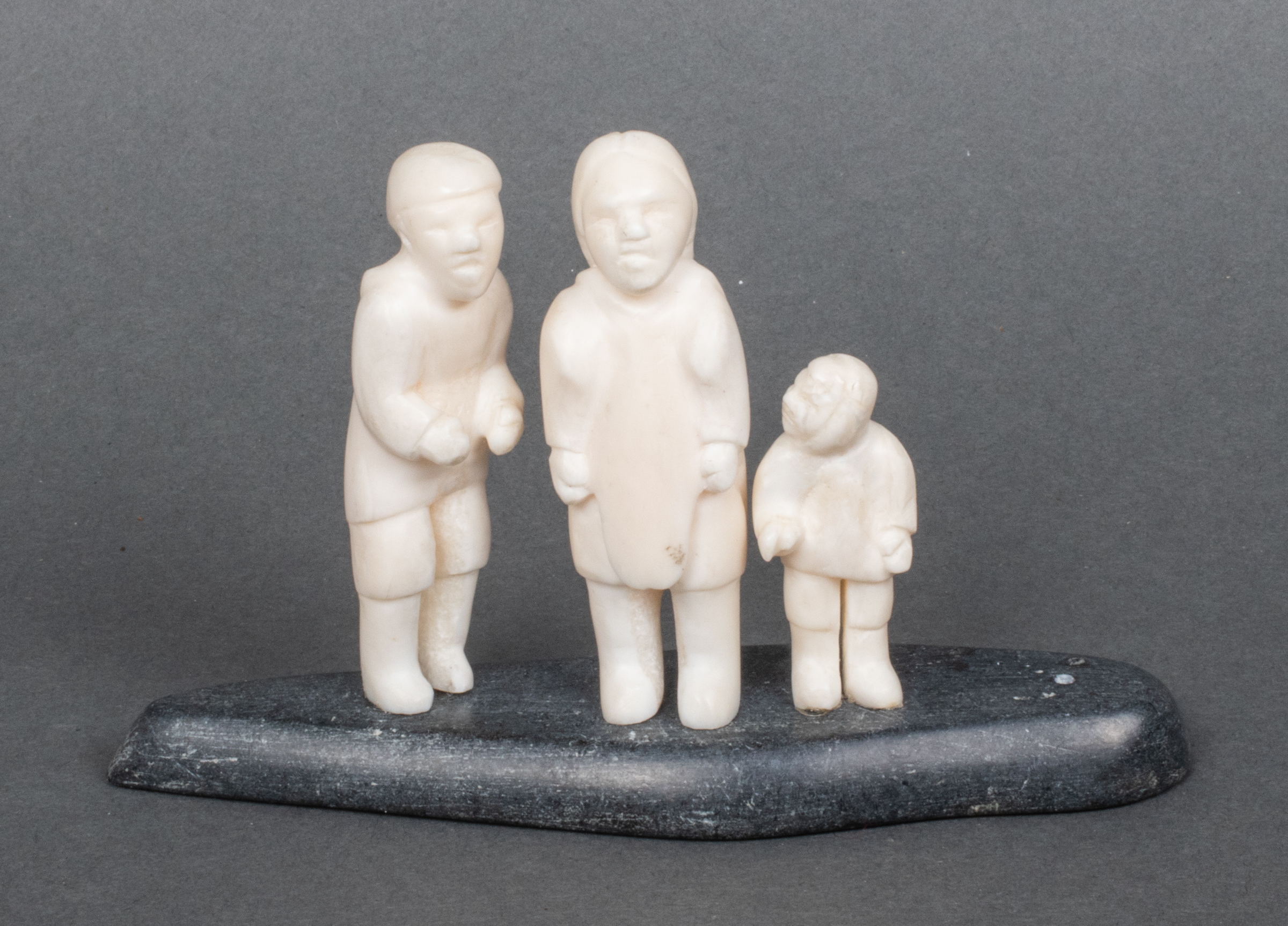 INUIT "ESKIMO ART" CARVED FAMILY