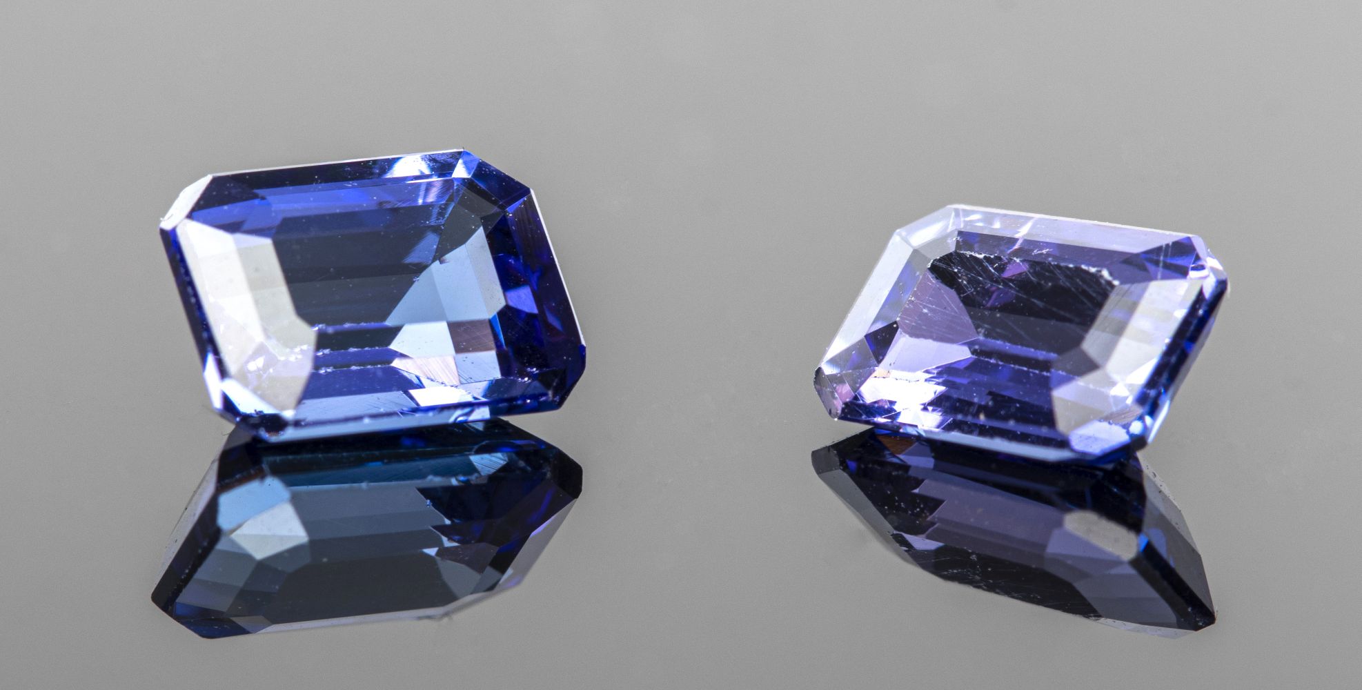 3 20 CTTW LOOSE EMERALD CUT TANZANITE 3c5555