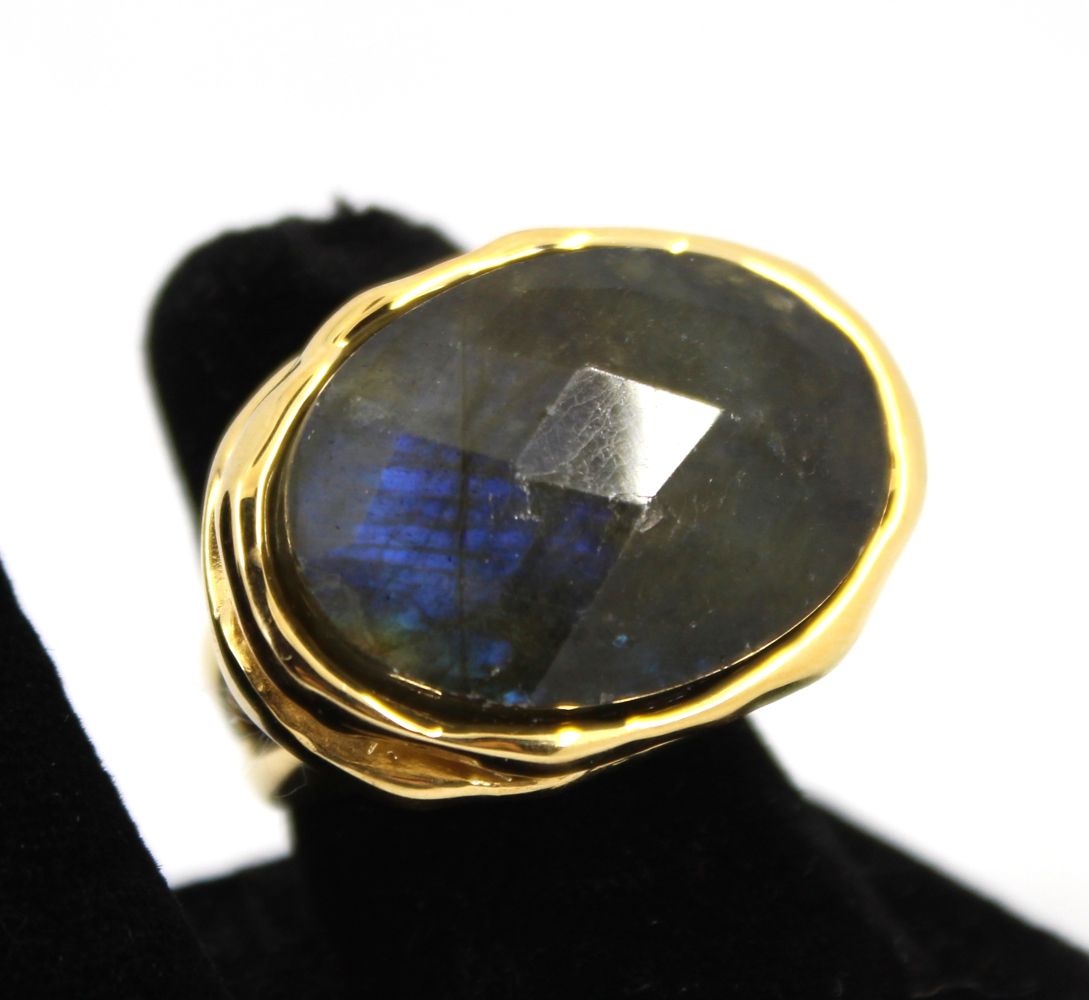 ITALIAN GOLD TONE FACETED LABRADORITE 3c569a