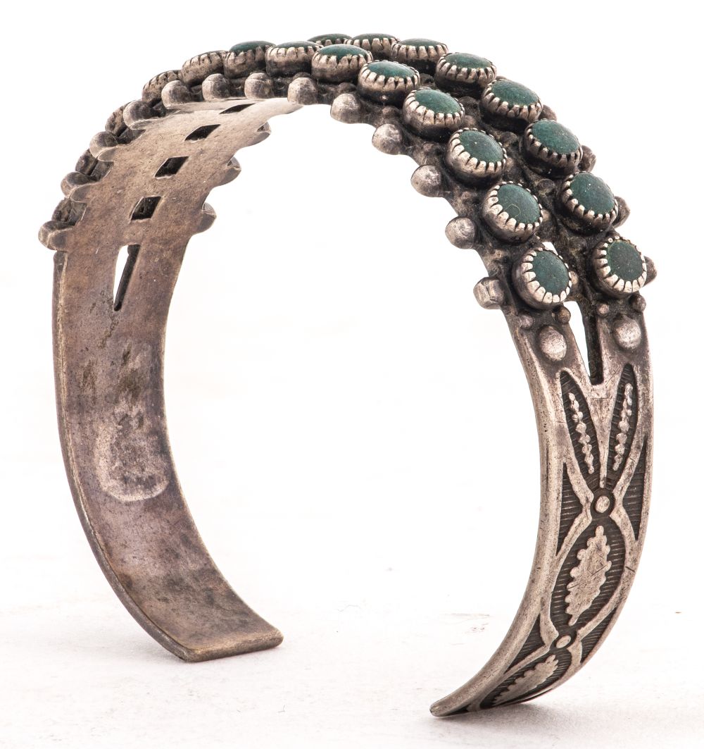 NATIVE AMERICAN NAVAJO SILVER TURQUOISE