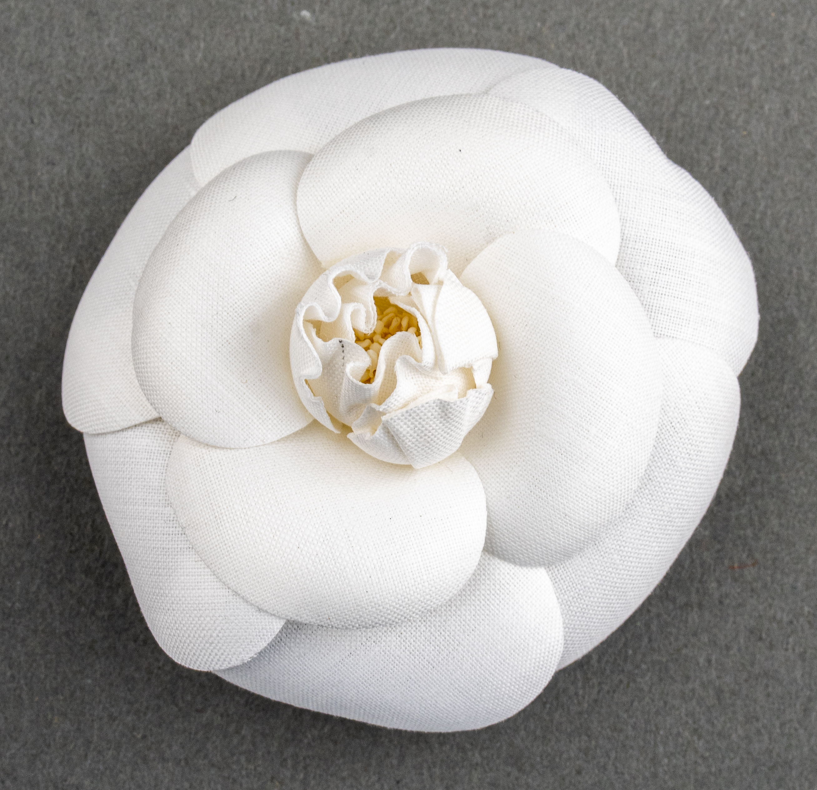 VINTAGE CHANEL WHITE CAMELLIA FLOWER 3c57ec