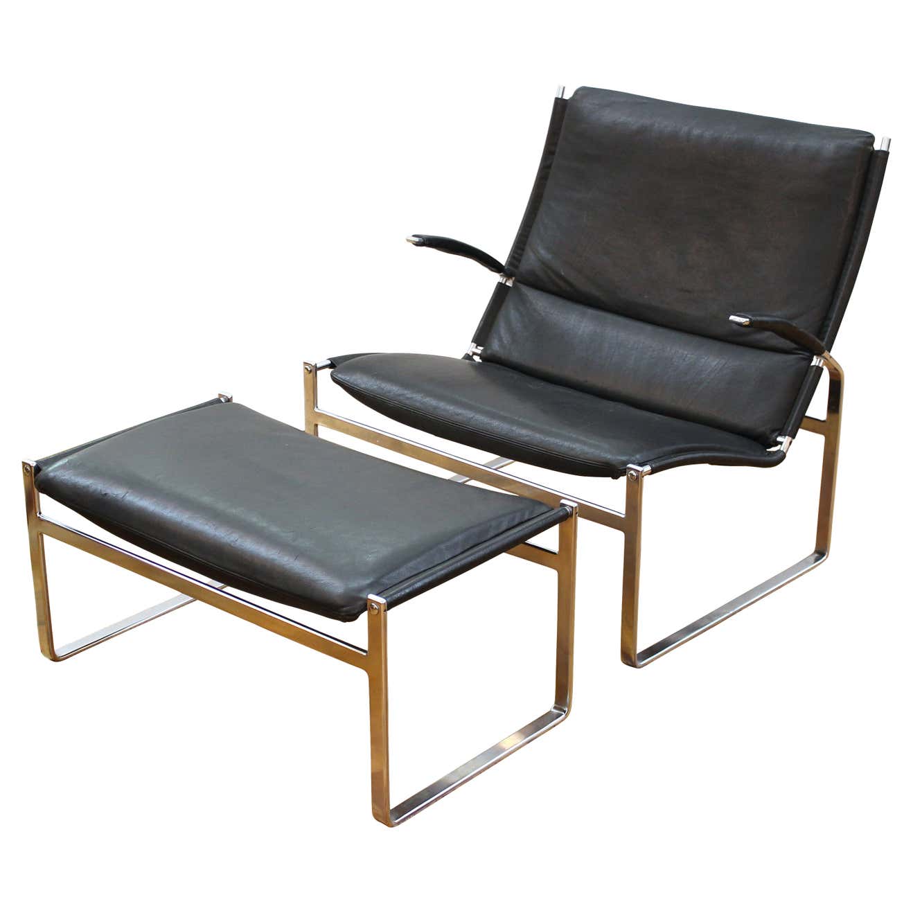 MODERN CHROME LOUNGE CHAIR & OTTOMAN