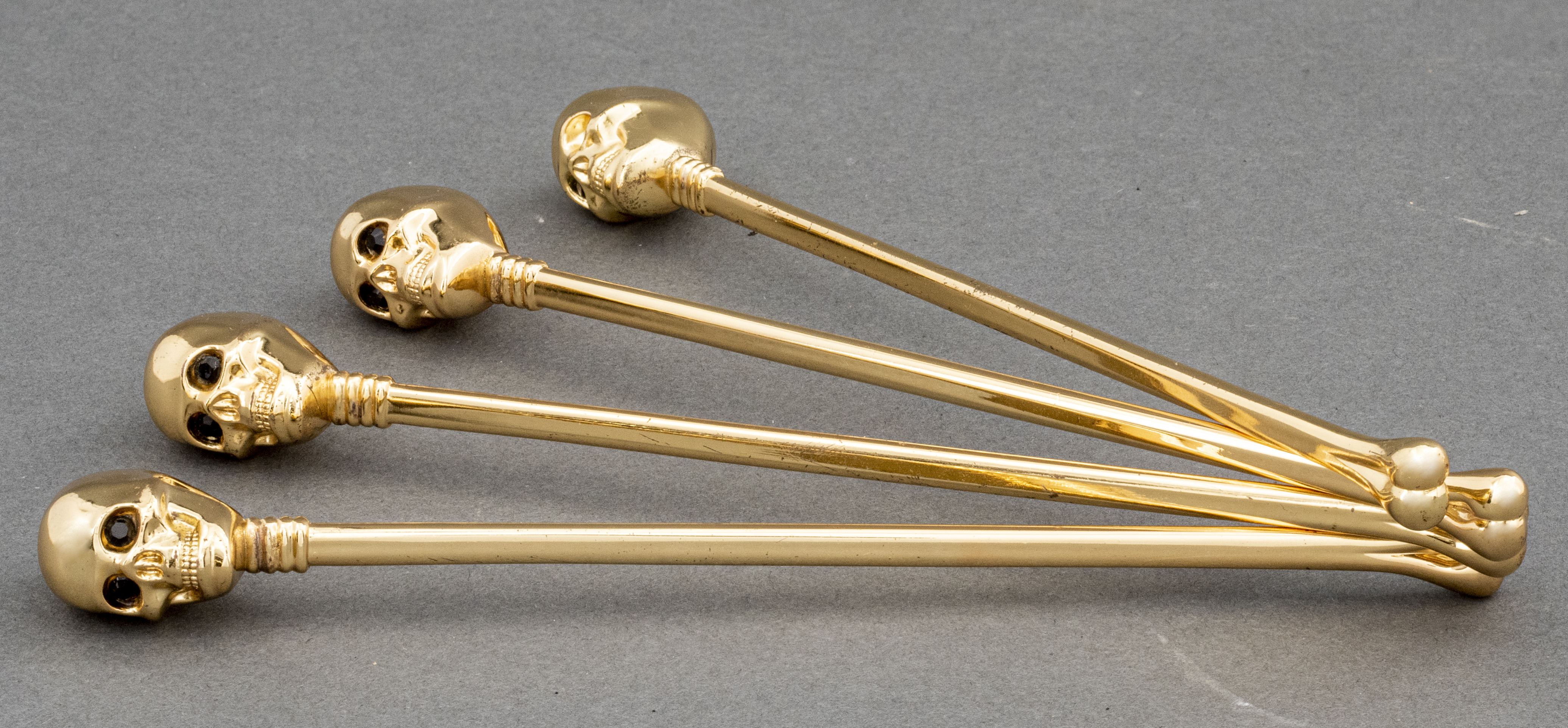 GOLD TONED SKULL COCKTAIL STIRRERS  3c58d1