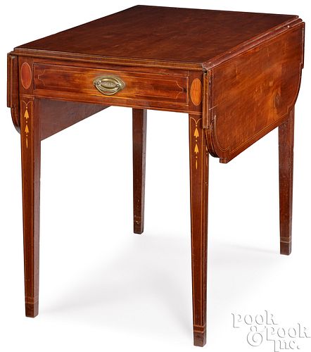 SOUTHERN FEDERAL MAHOGANY PEMBROKE TABLE,