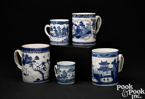 FIVE GRADUATED CHINESE EXPORT PORCELAIN