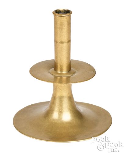 LARGE ENGLISH BRASS TRUMPET CANDLESTICKLarge 3c5e5b