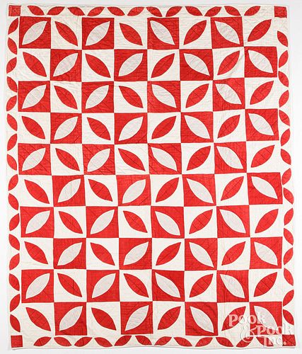 RED AND WHITE PATCHWORK QUILT  3c6238
