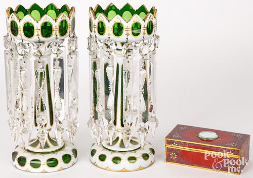 PAIR OF EMERALD GREEN MANTLE LUSTRES  3c63b1