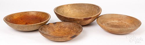 FOUR TURNED WOOD BOWLS CA 1900Four 3c63c6