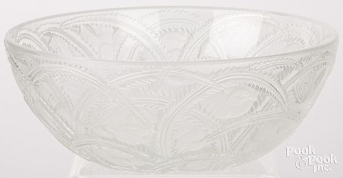 LALIQUE FROSTED GLASS BOWLLalique 3c6417