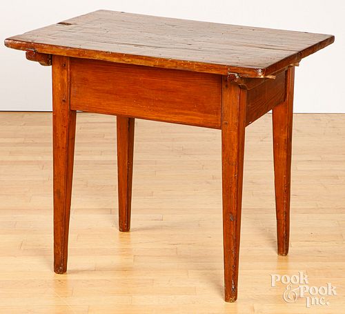 PINE PIN TOP WORK TABLE 19TH C Pine 3c64e3