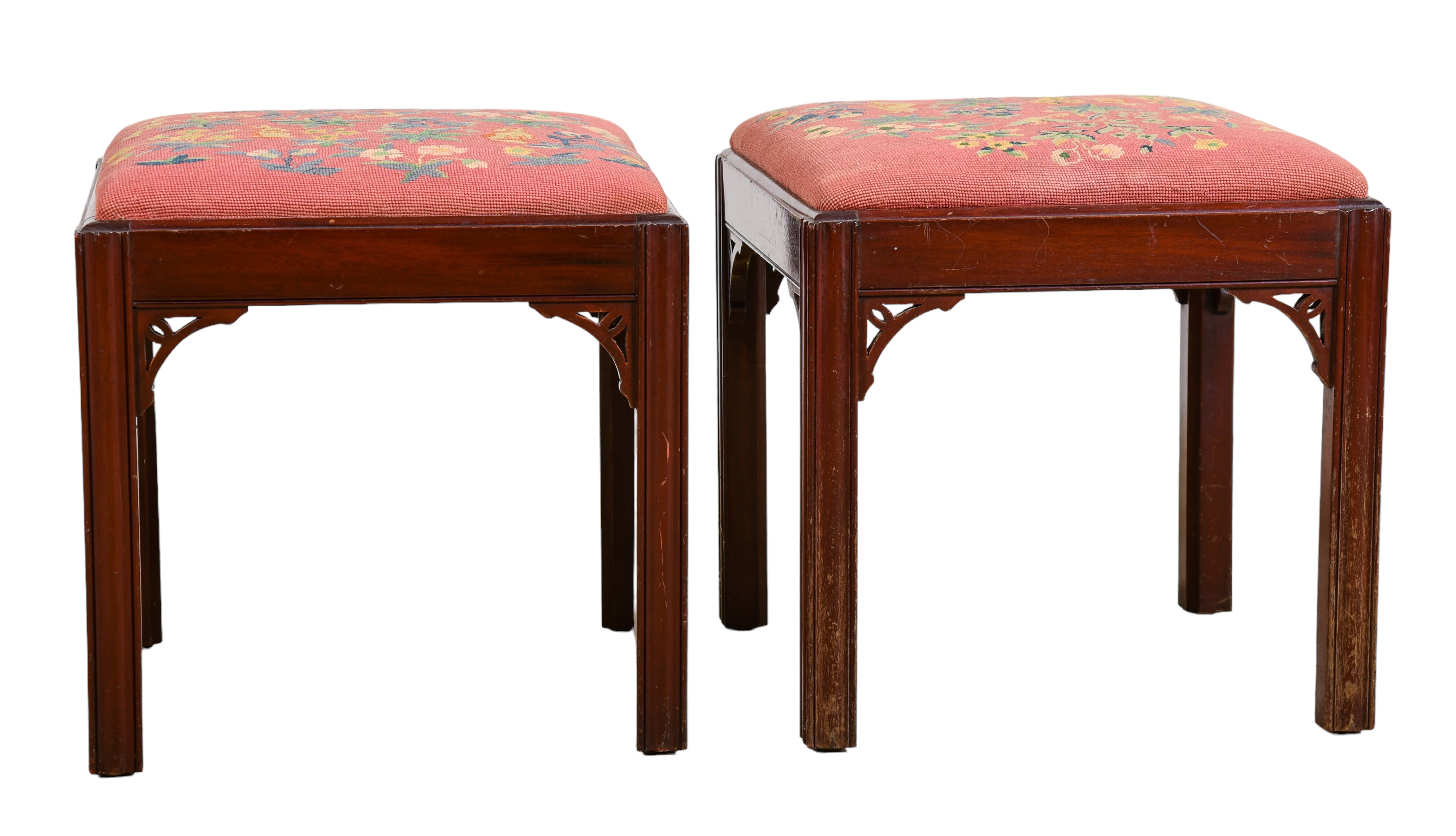 Pair Mahogany Chippendale style 3c66f3