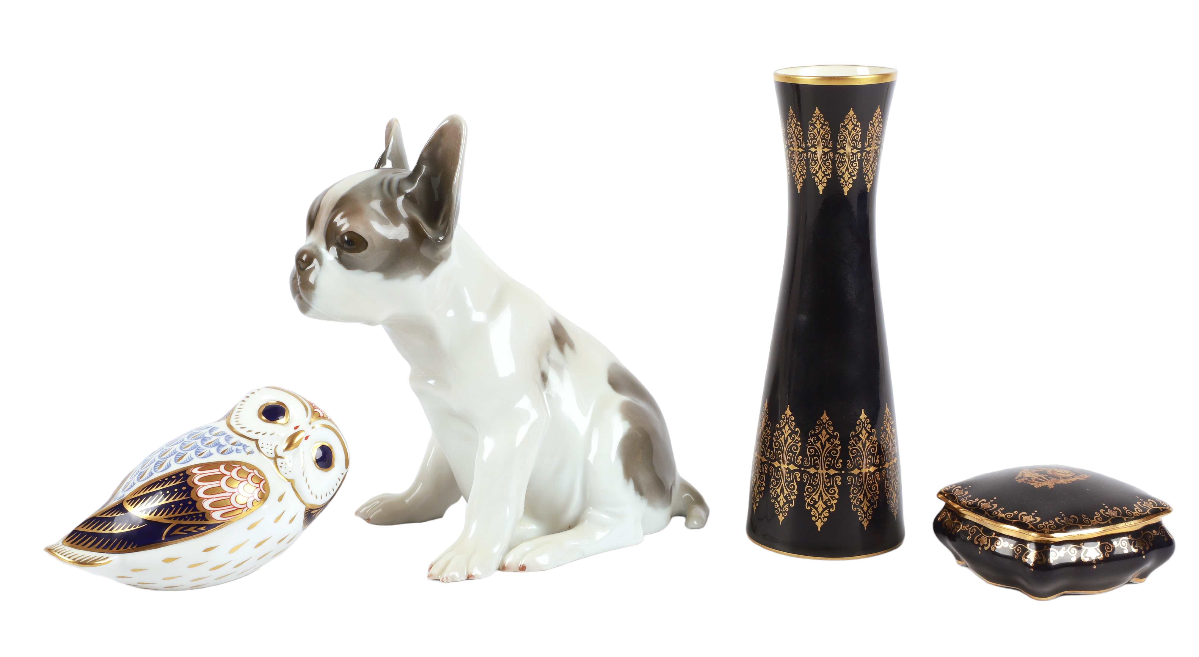 (4) Porcelain animal figures, vase