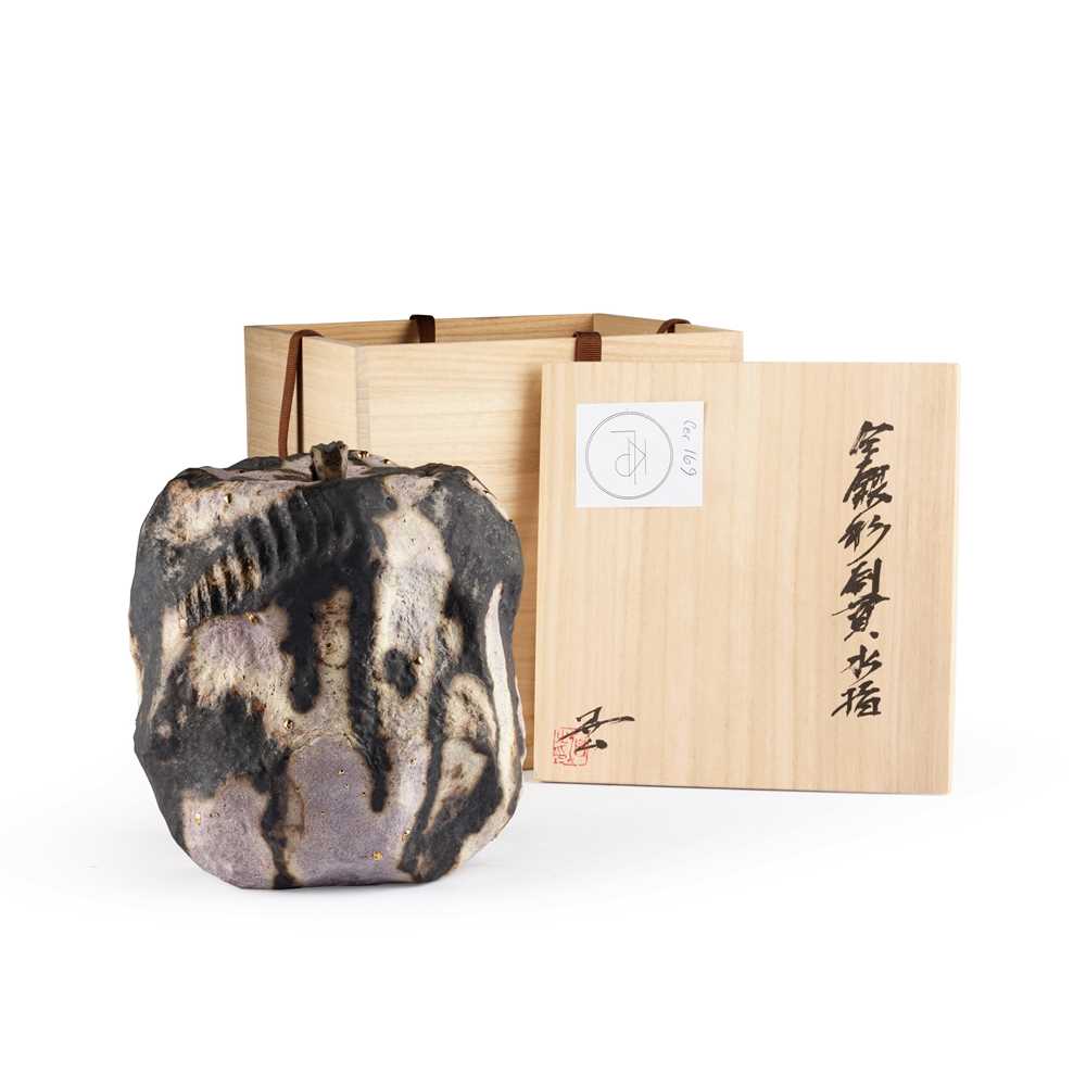 POTTERY WATER JAR, MIZUSASHI
BY