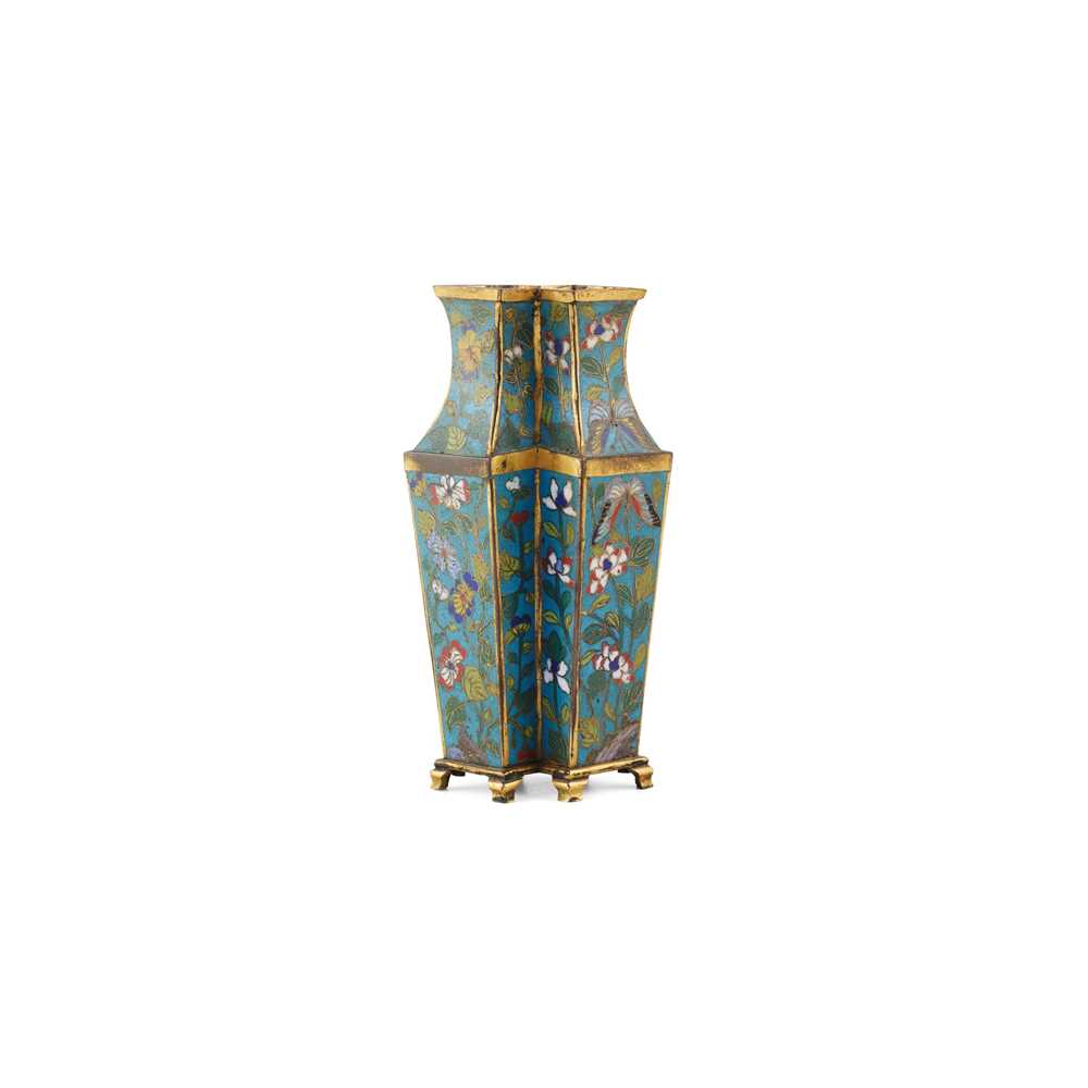 CLOISONNÉ ENAMEL CONJOINED VASE
QING