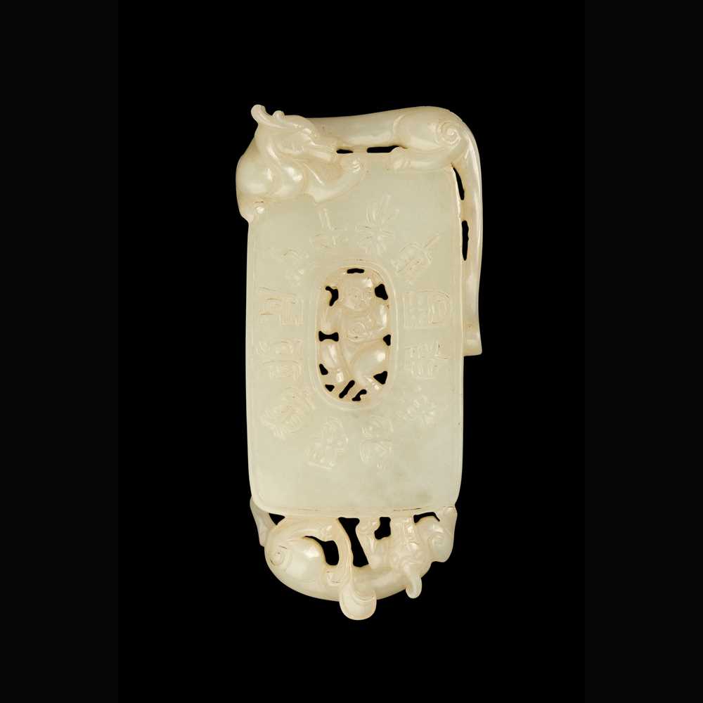 WHITE JADE PLAQUE of rectangular 3c69a1