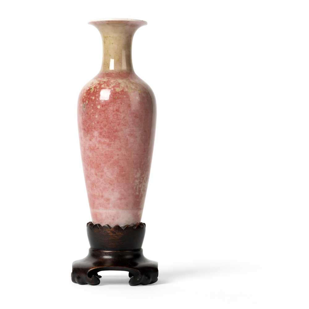 PEACH BLOOM GLAZED VASE KANGXI 3c69c7