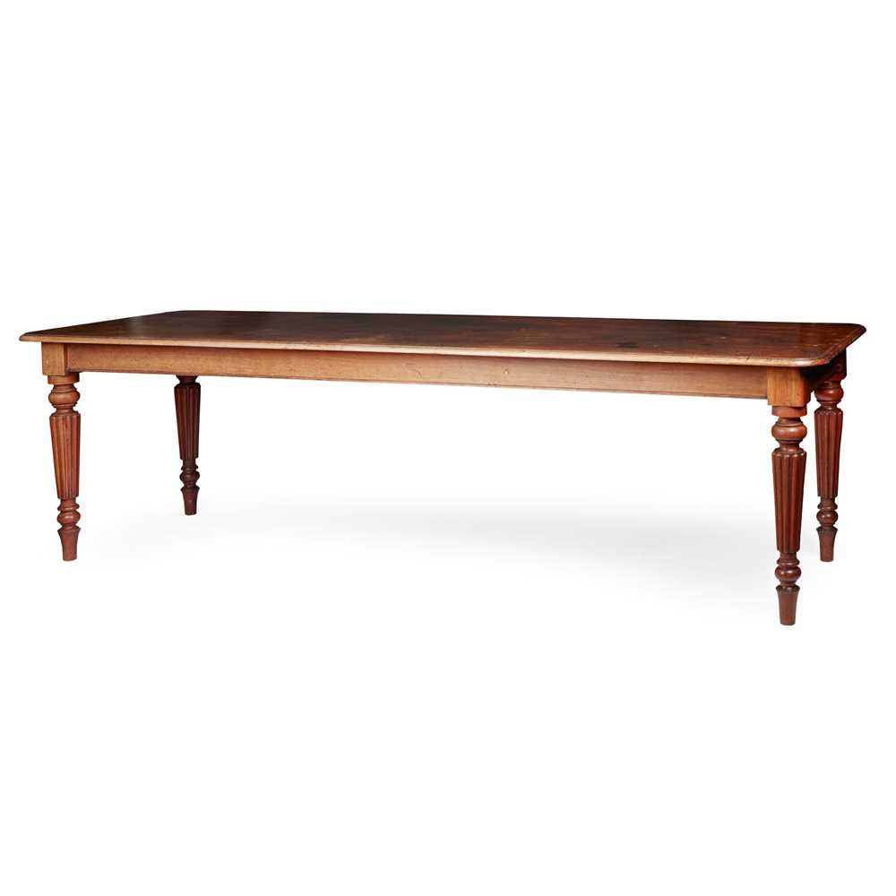 WILLIAM IV MAHOGANY CENTRE TABLE  3c6b2f