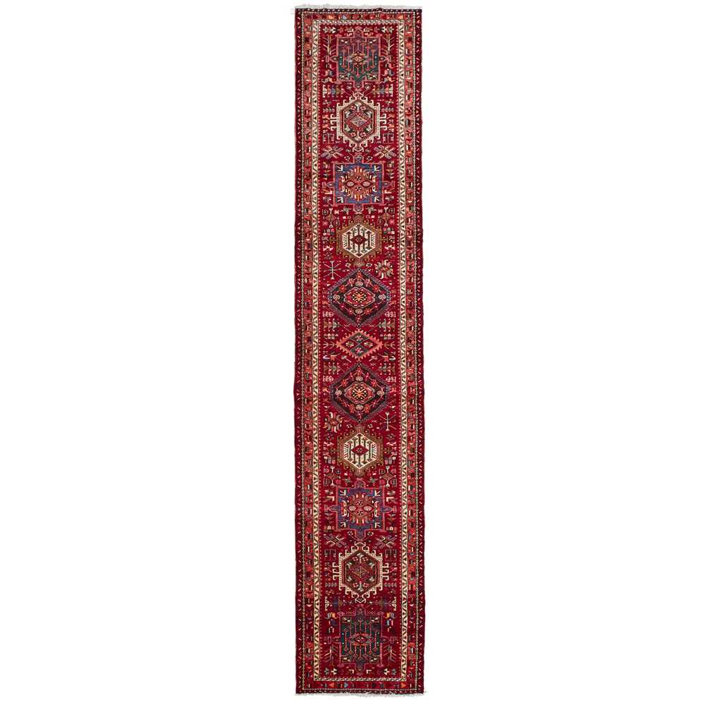 HERIZ RUNNER
NORTHWEST PERSIA,