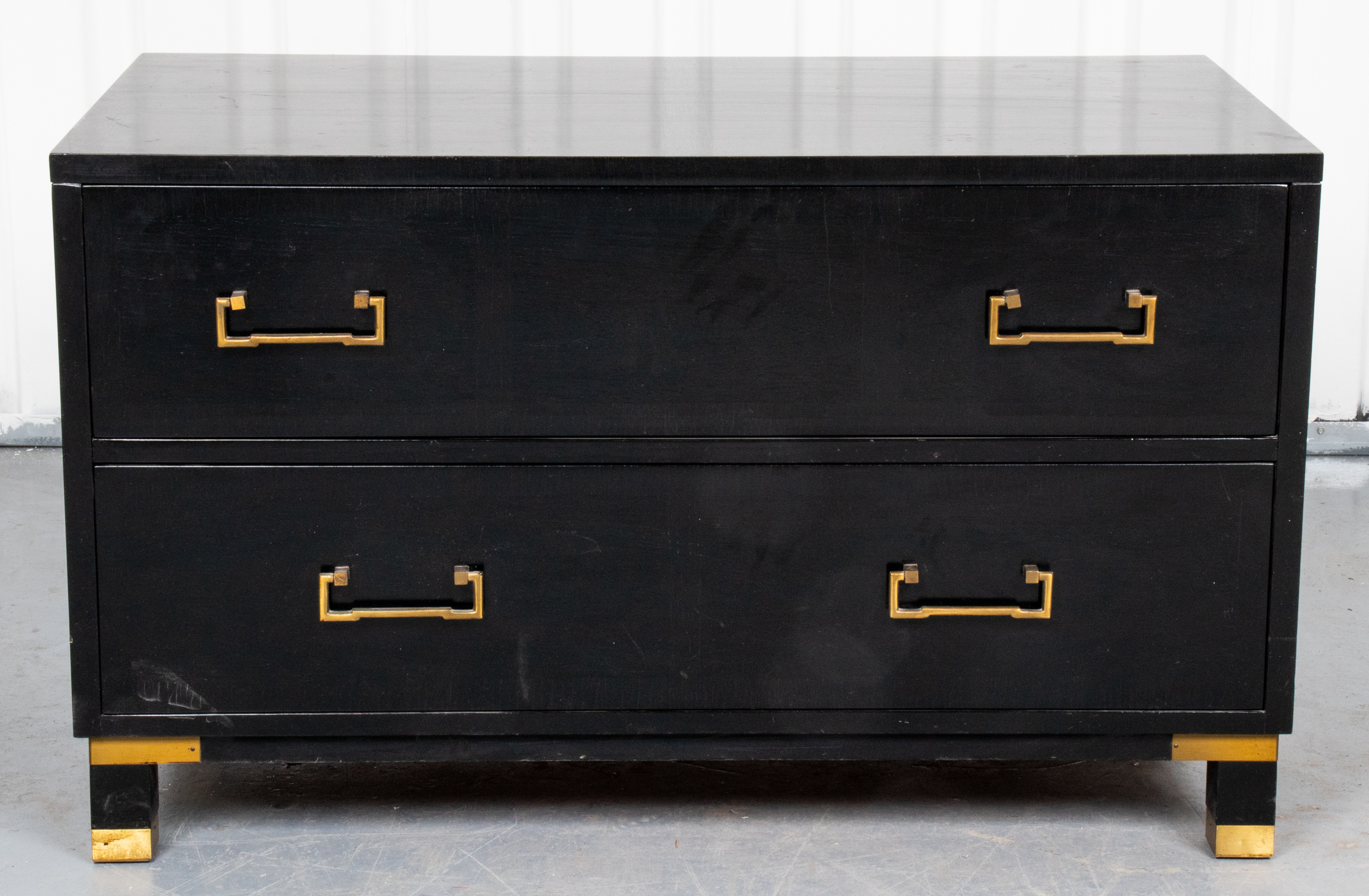 BAKER MILLING ROAD EBONIZED CHEST 3c46f4