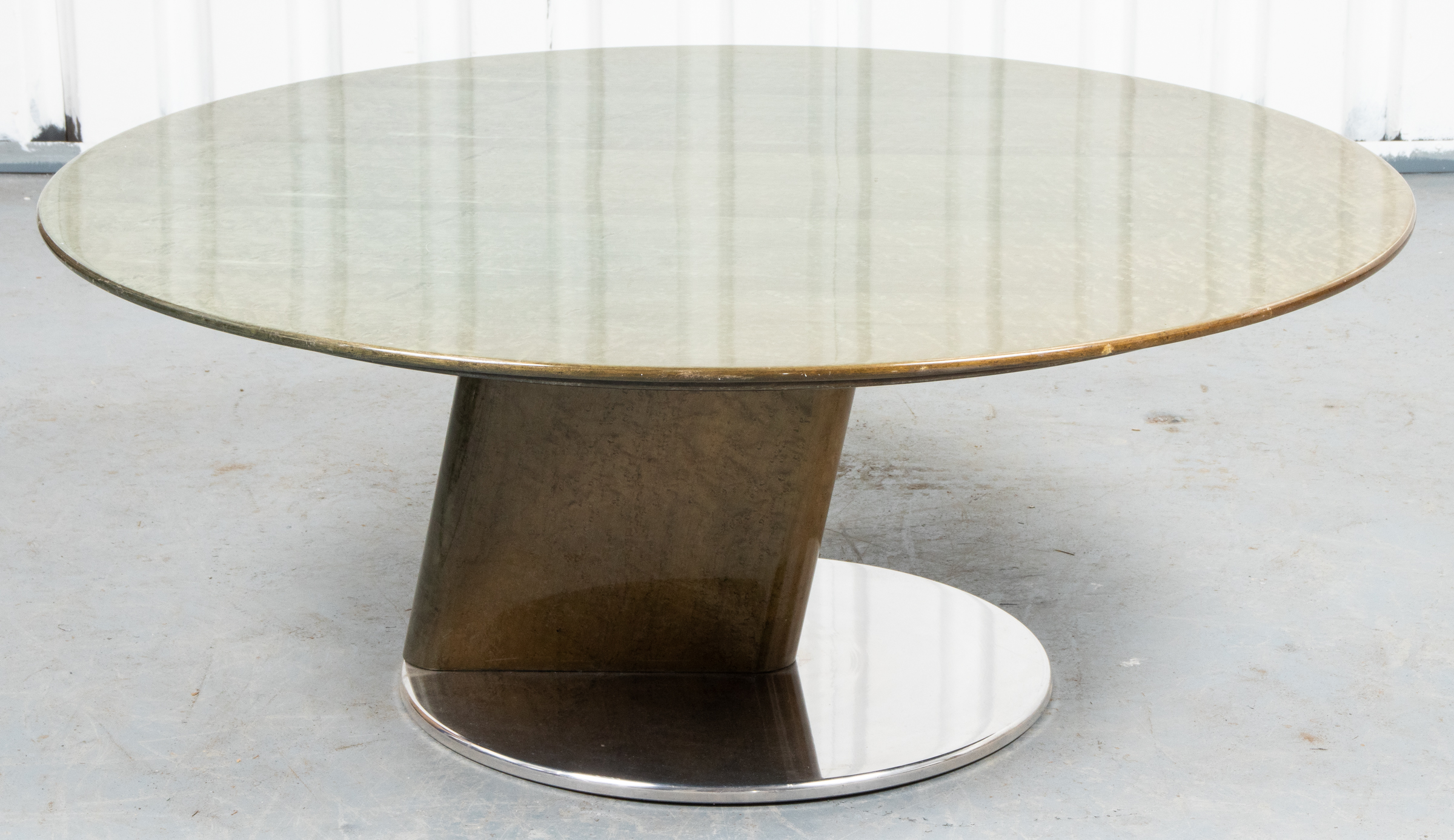 MODERN LACQUERED BURLWOOD TABLE