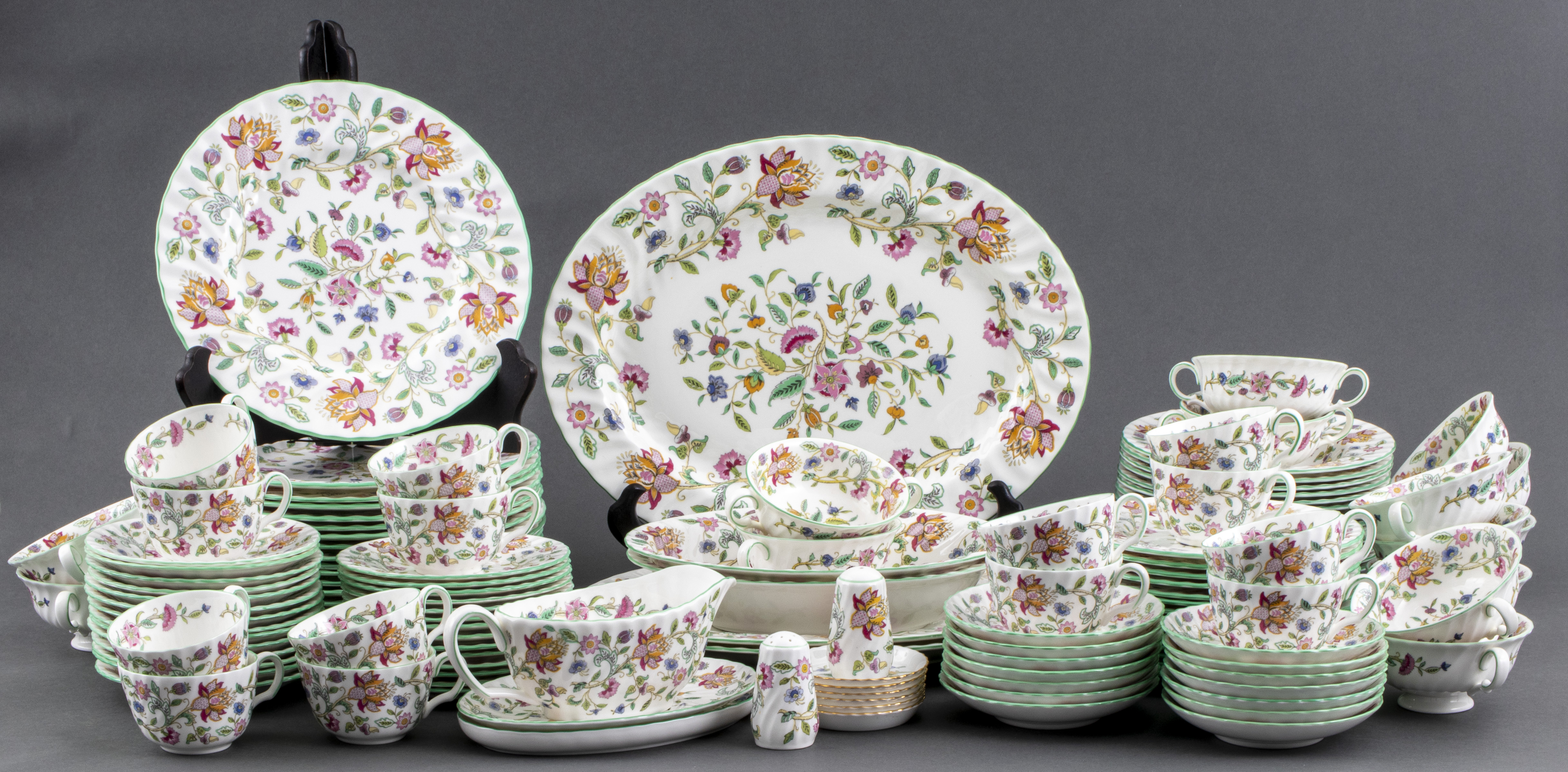 MINTON HADDON HALL BONE CHINA DINNER