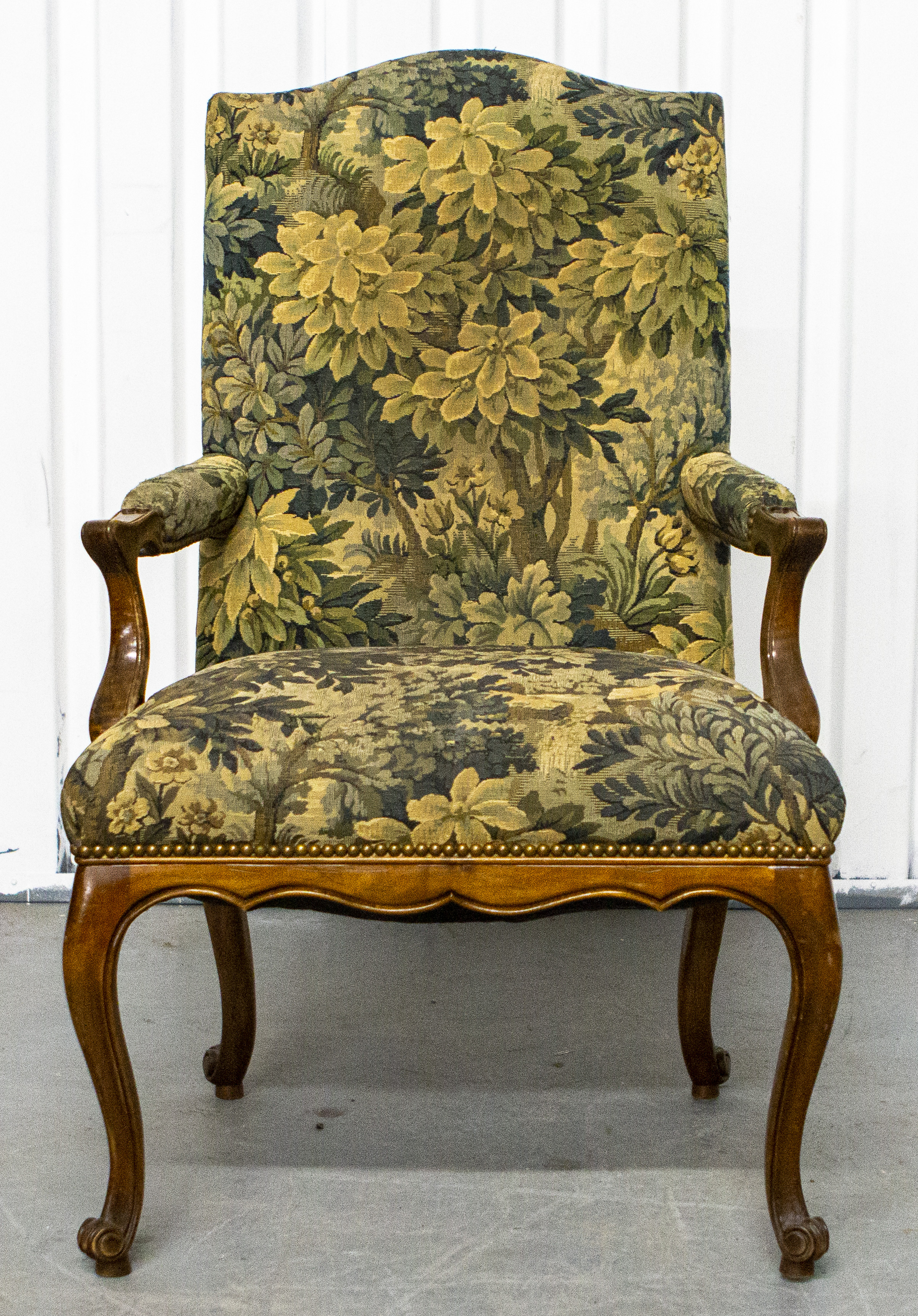 LOUIS XV STYLE TAPESTRY UPHOLSTERED 3c4801