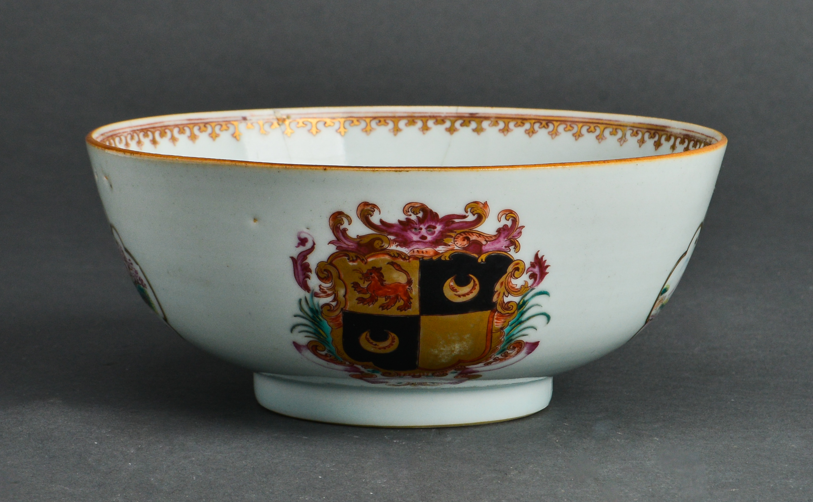 CHINESE EXPORT "ARMORIAL" PORCELAIN