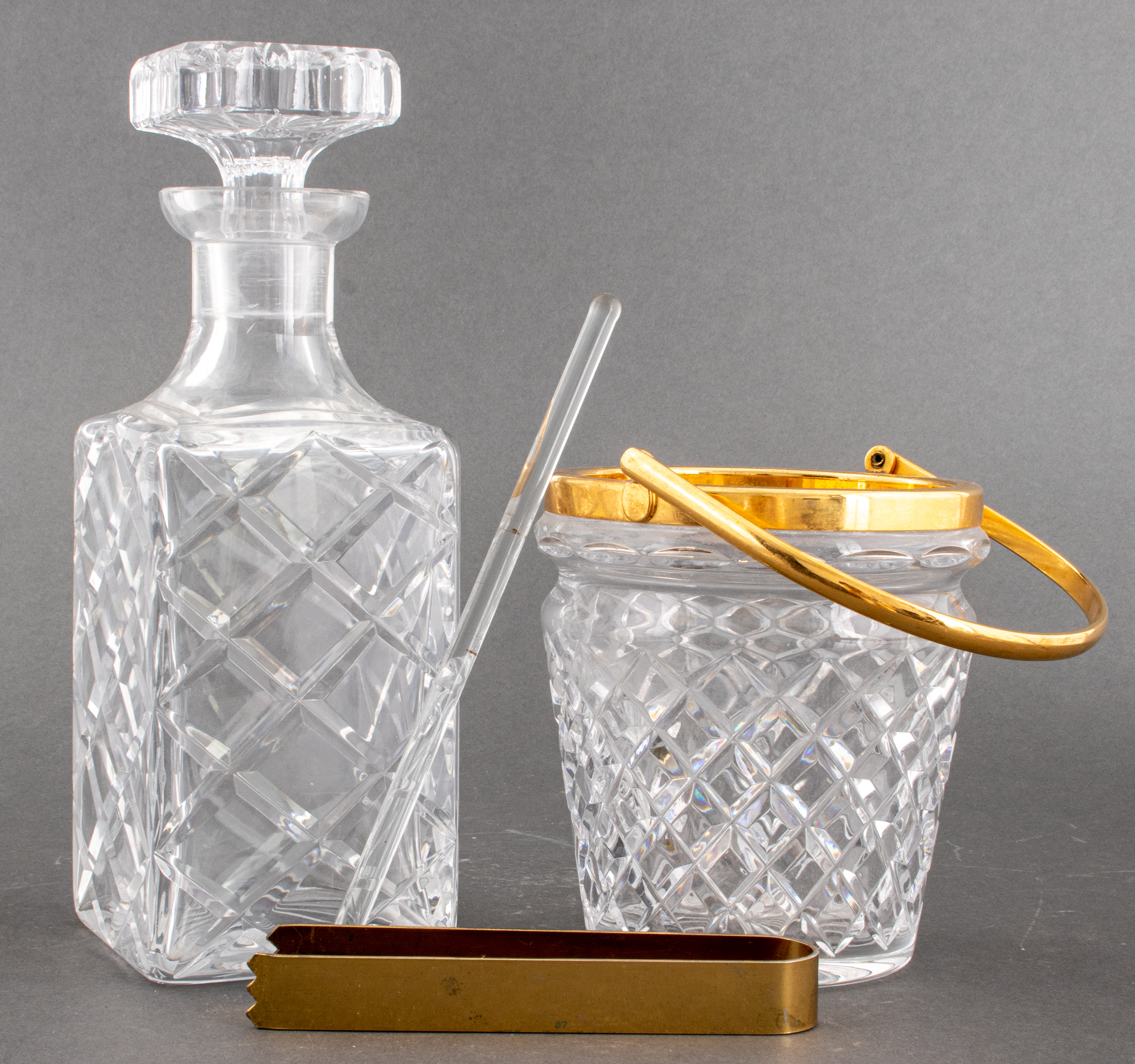 CRYSTAL DECANTER AND ICE BUCKET 3c48f1