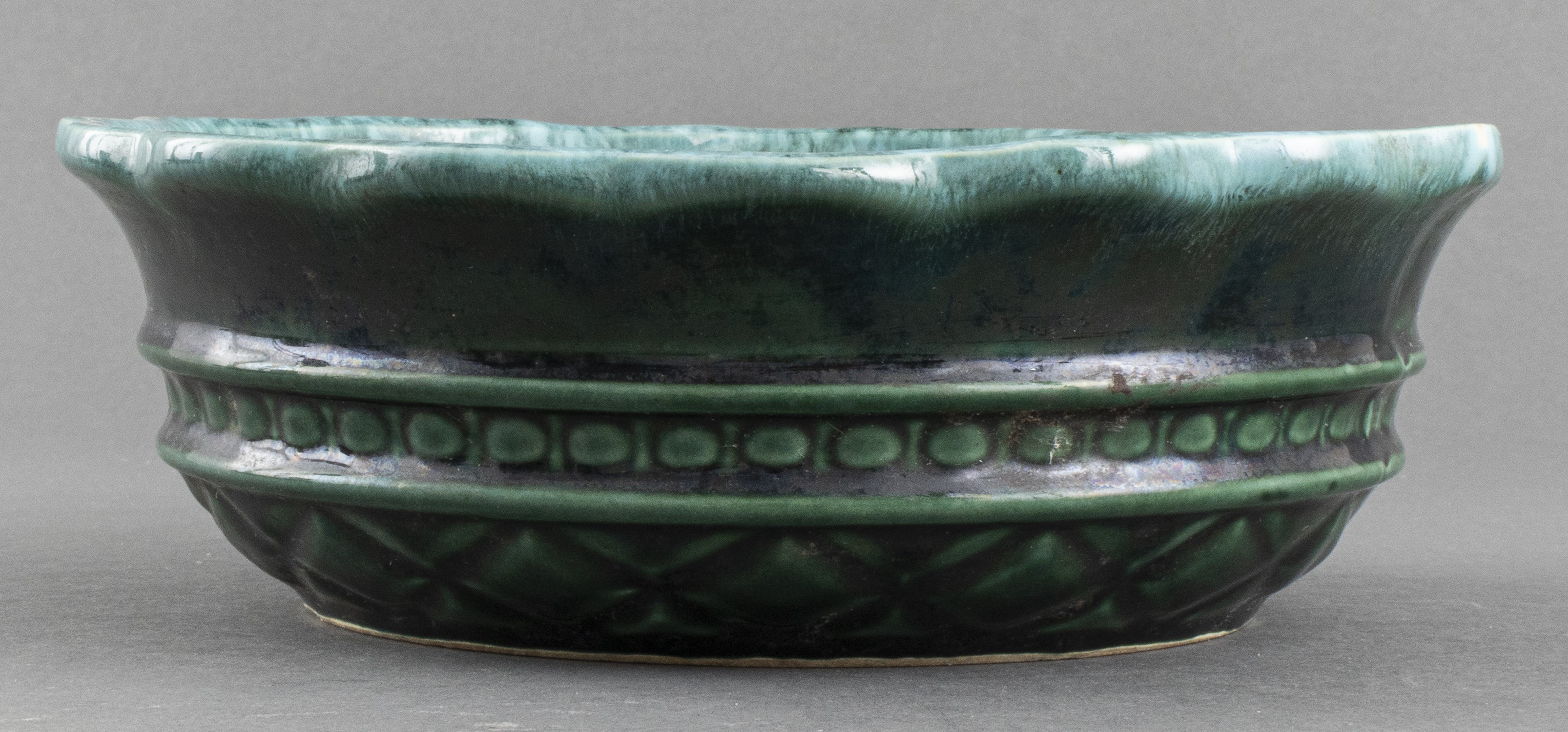 HULL AMERICAN MAJOLICA POTTERY 3c4919