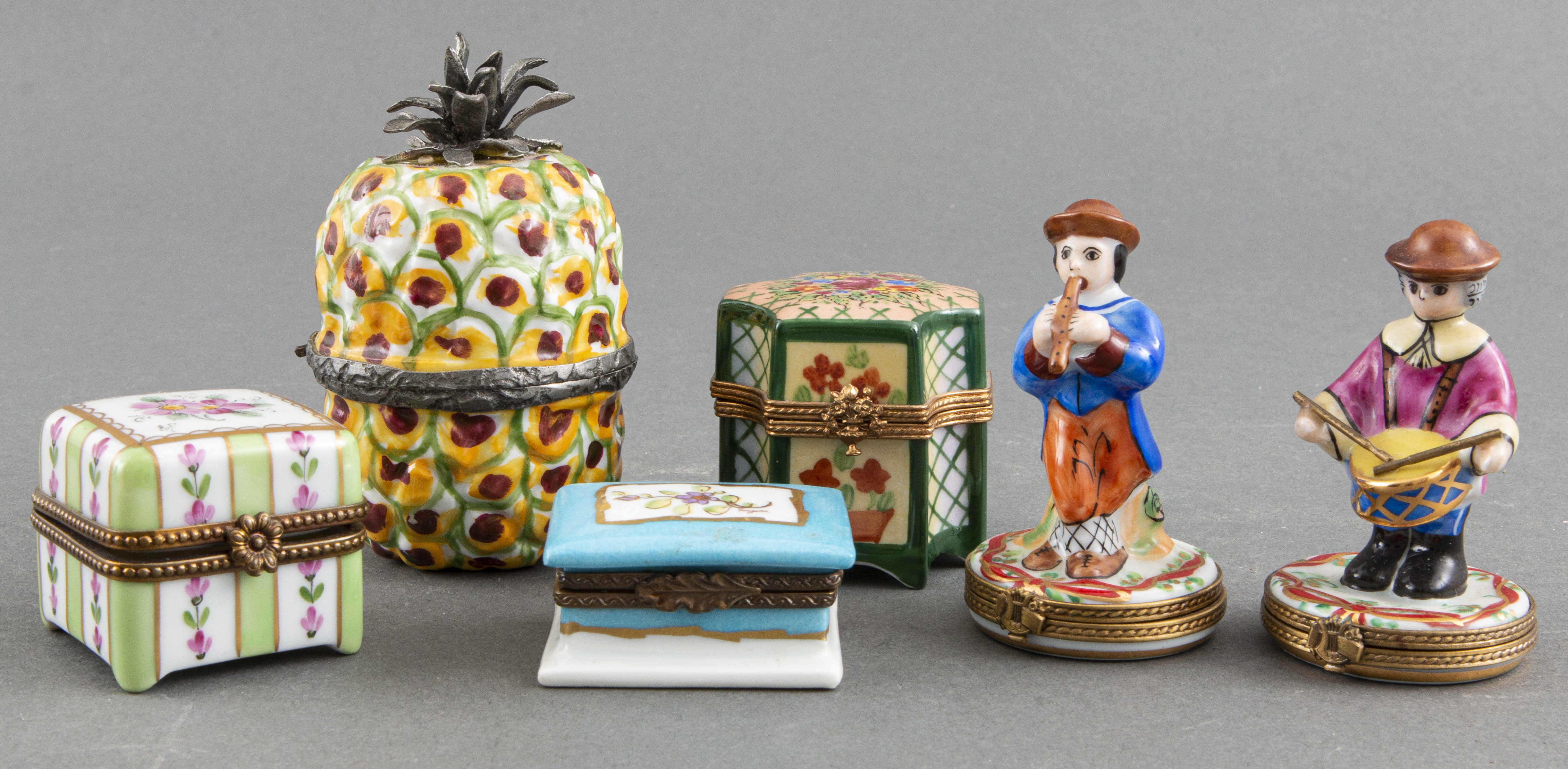 LIMOGES TRINKET BOXES & DECORATIVE