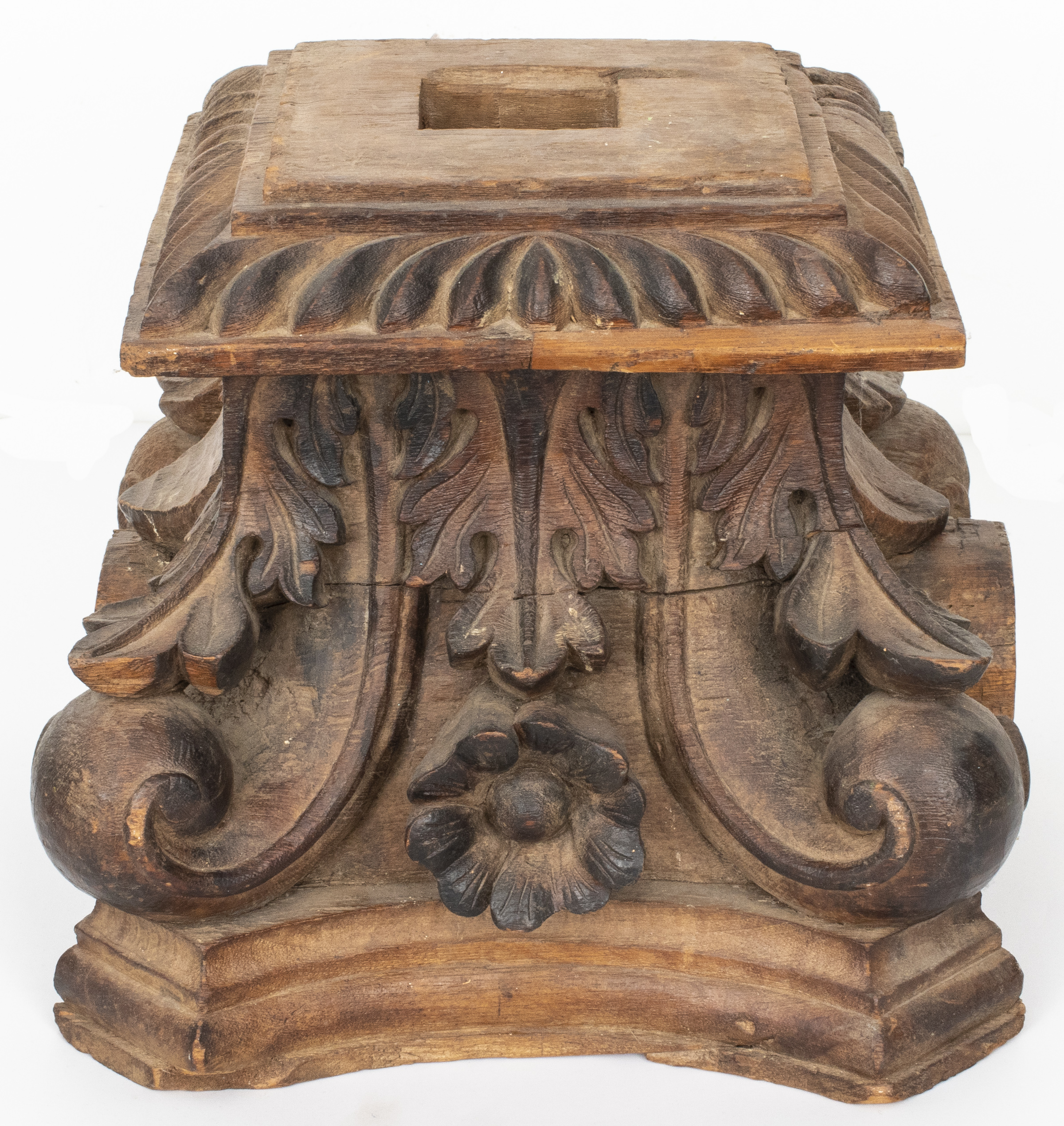 ARCHITECTURAL CARVED WOOD COLUMN 3c4990