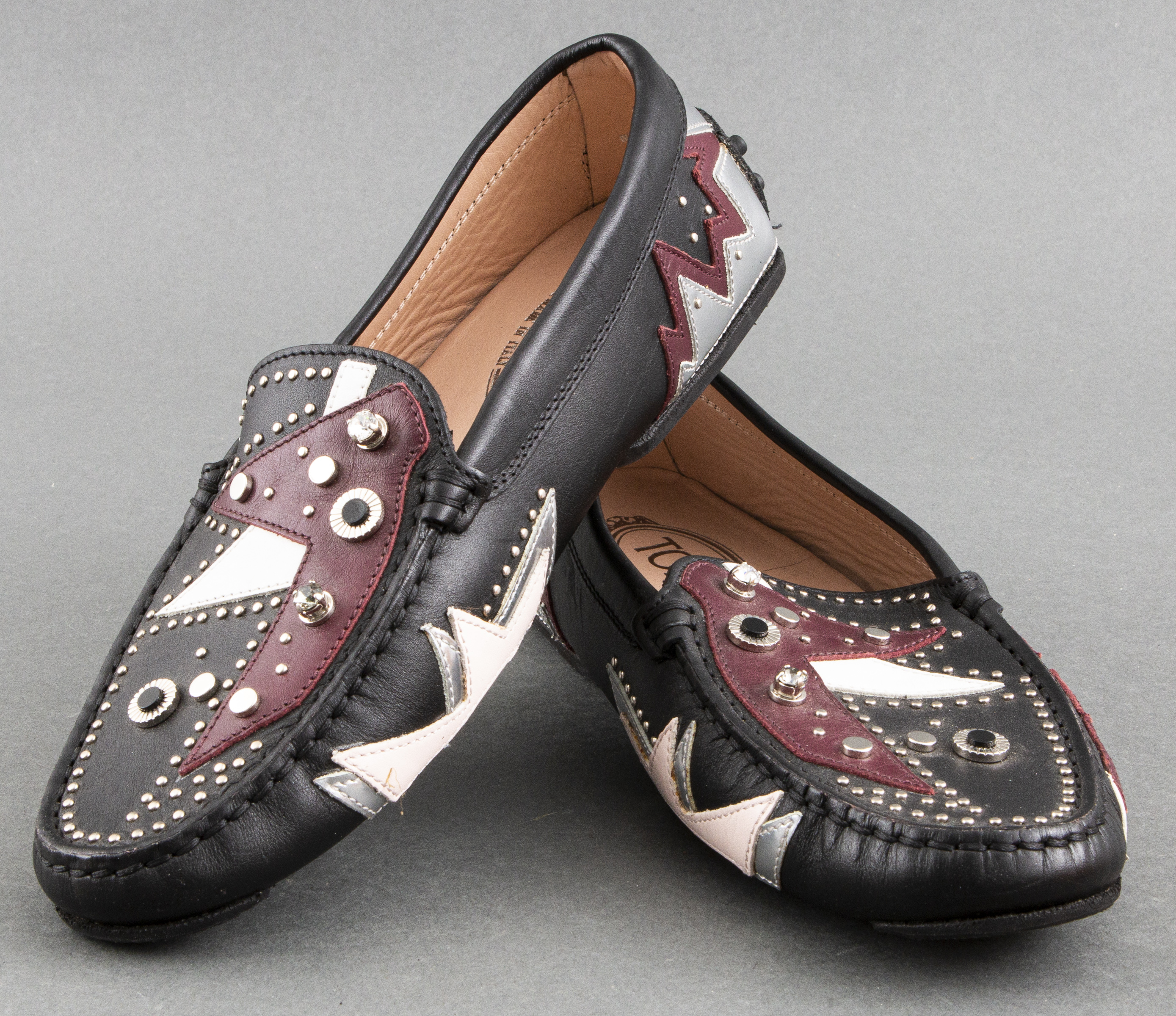 TOD'S LEATHER "STARBURST" LOAFERS,